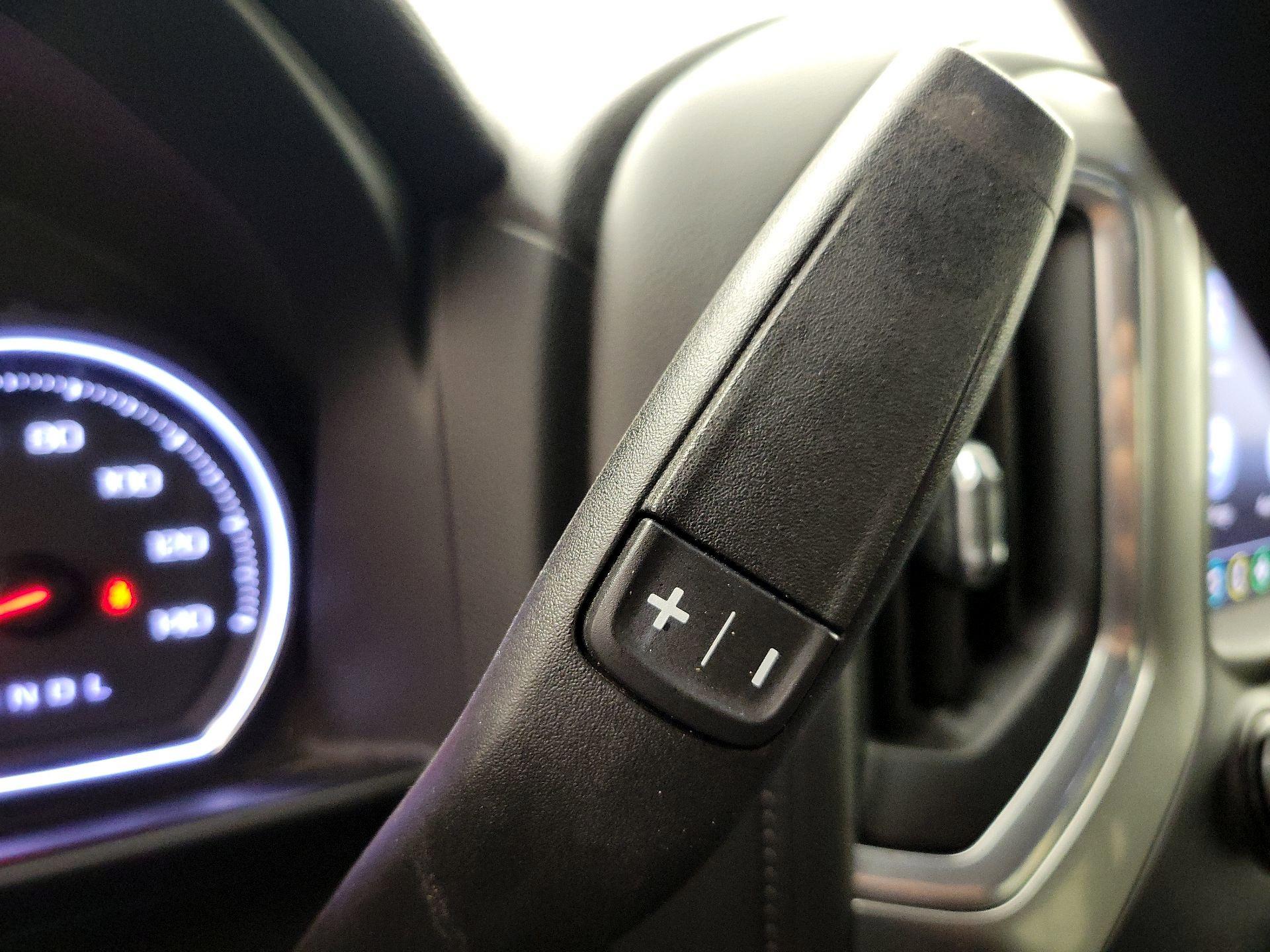 Thumbnail: 2019 Chevrolet Silverado 1500 - 17