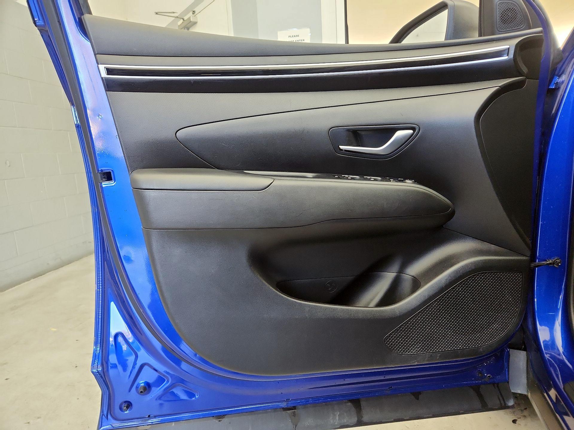 Thumbnail: 2023 Hyundai Tucson - 12