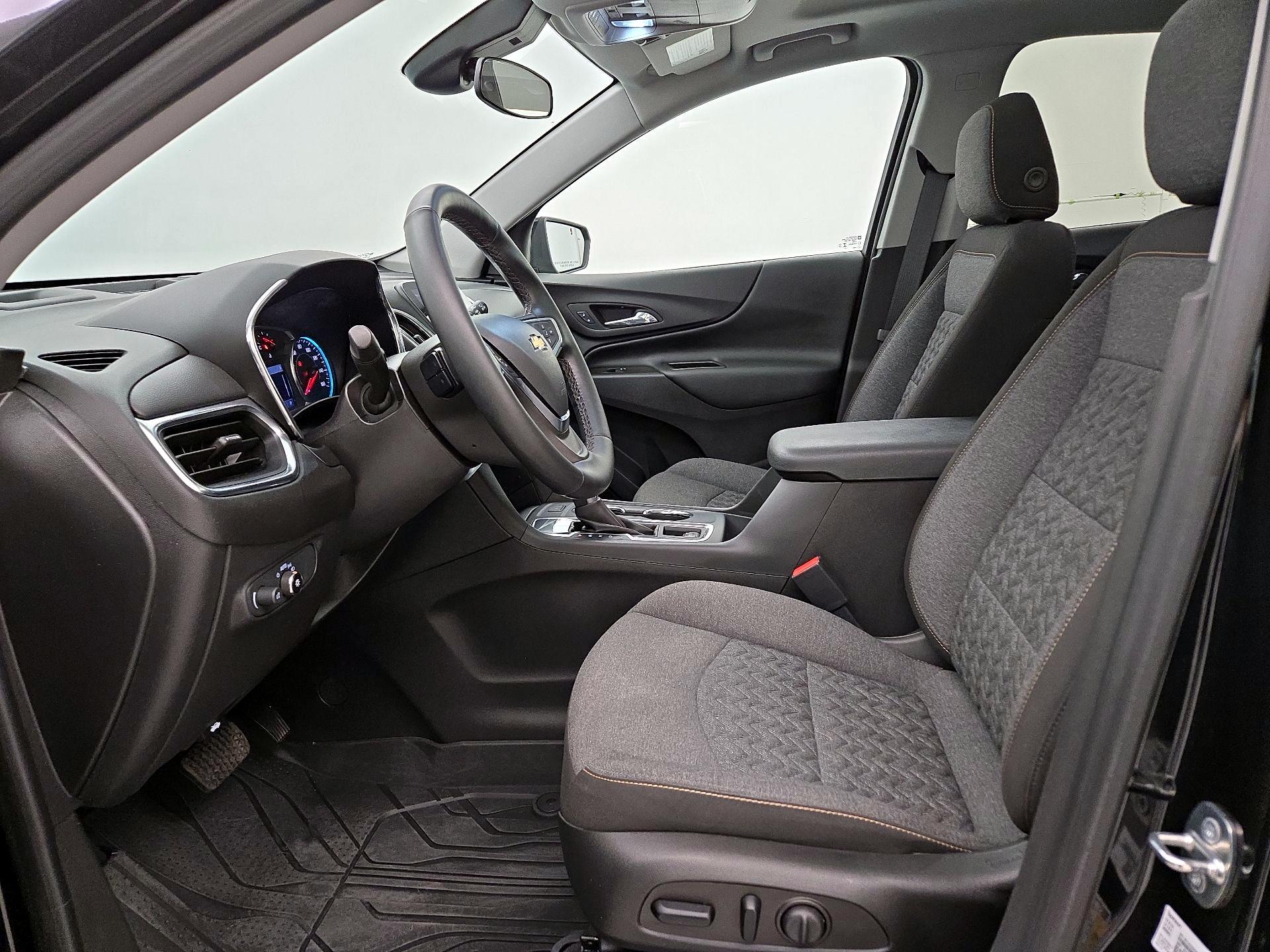 Thumbnail: 2023 Chevrolet Equinox - 11