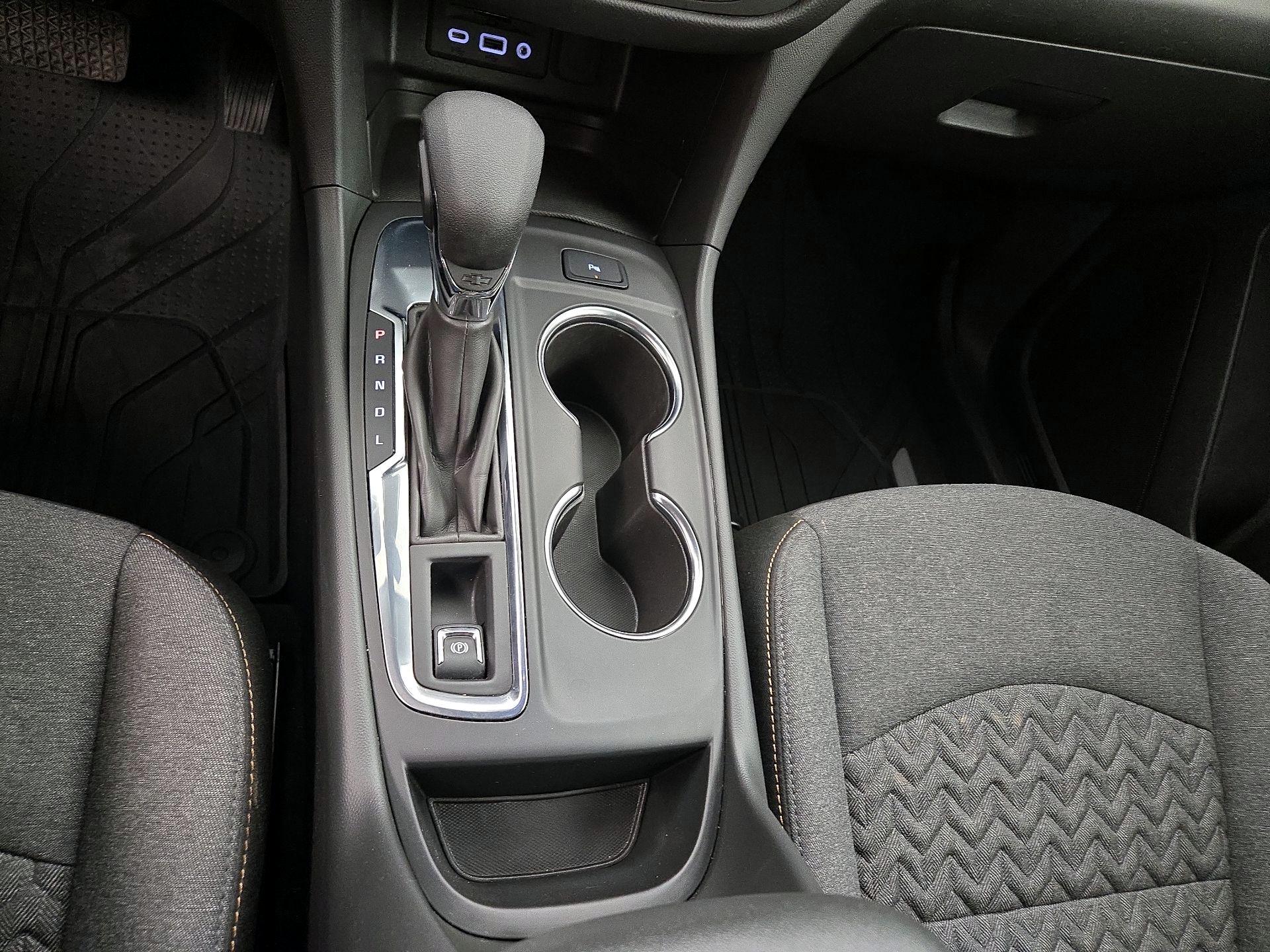 Thumbnail: 2023 Chevrolet Equinox - 17