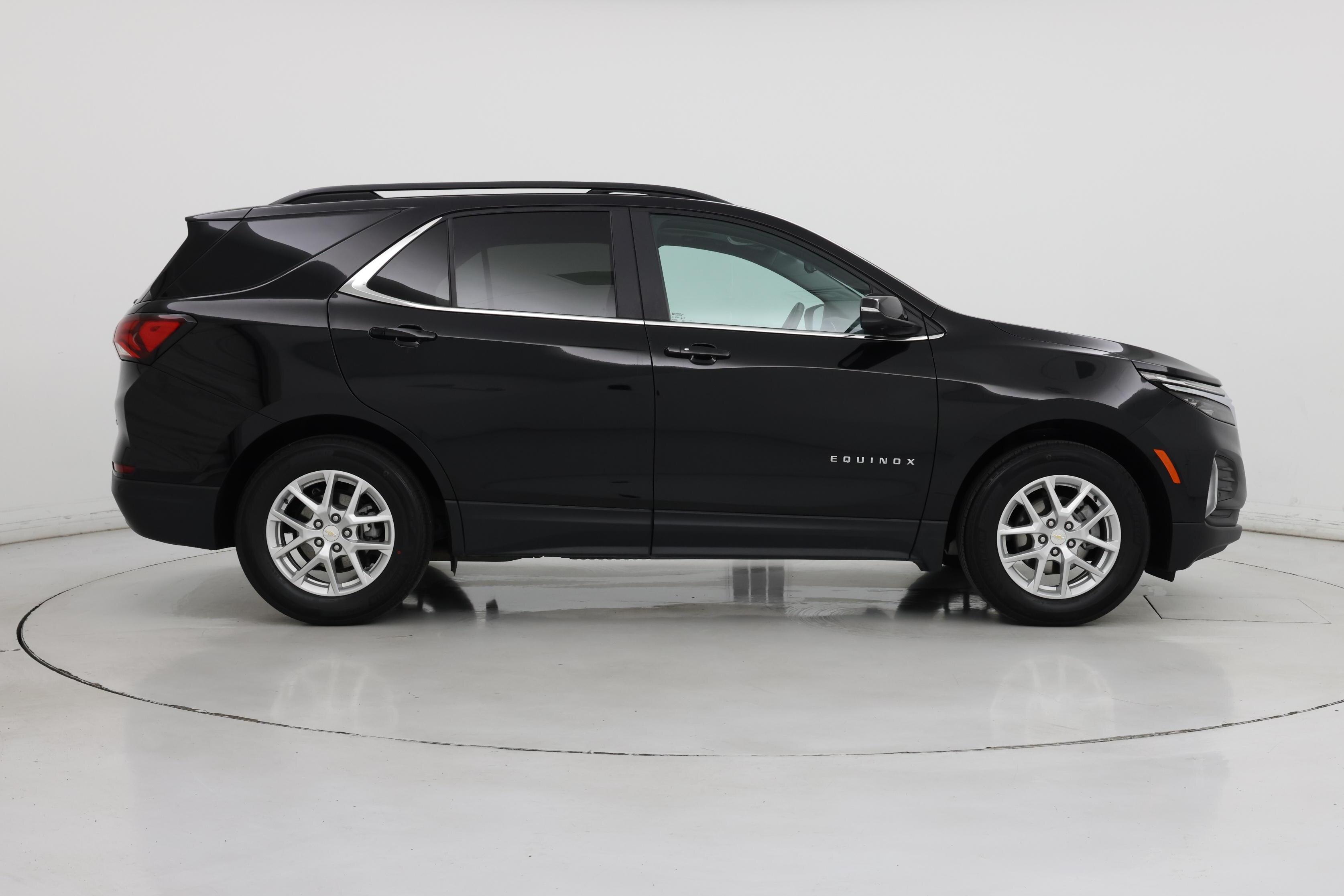 Thumbnail: 2023 Chevrolet Equinox - 7