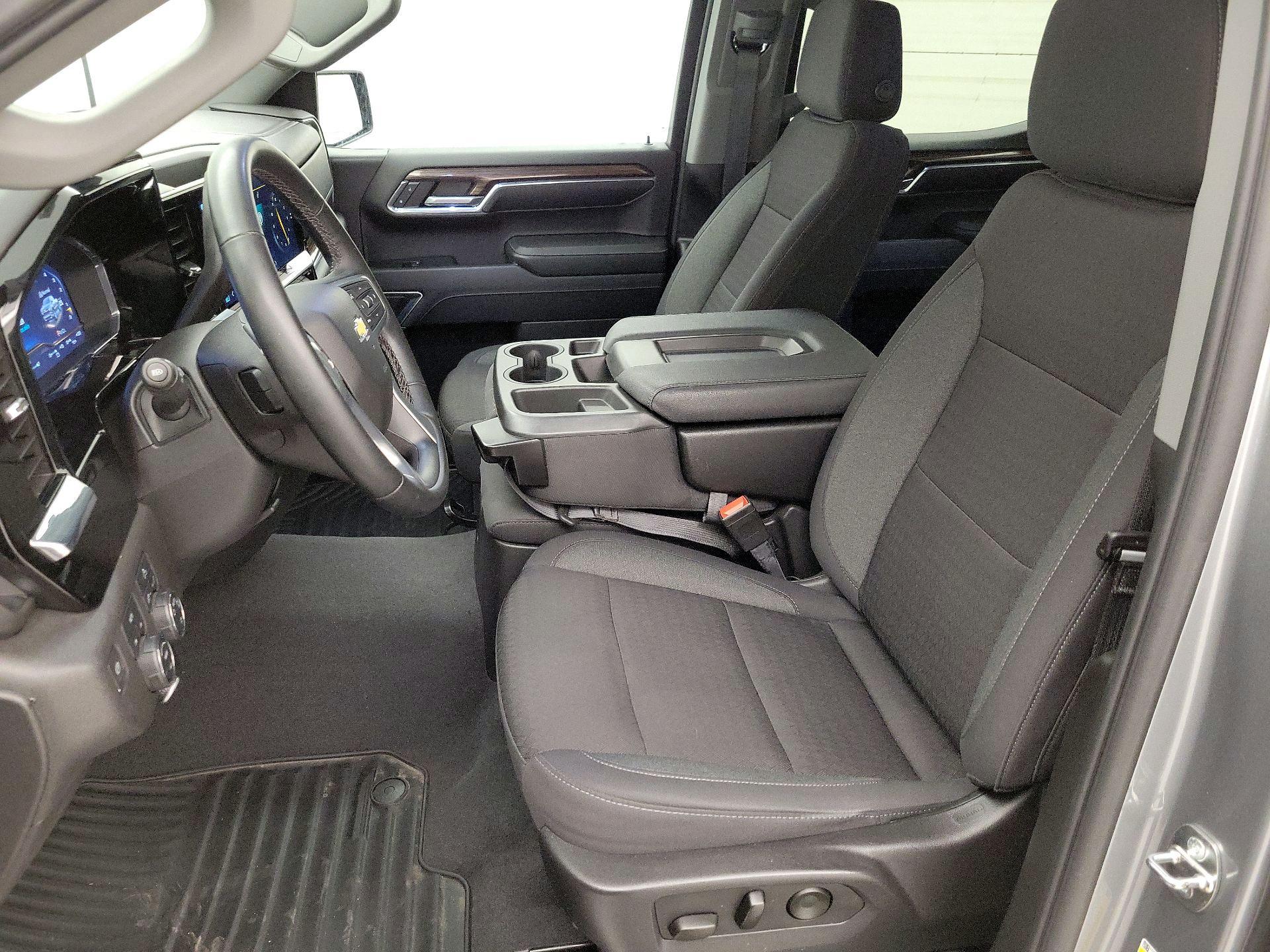 Thumbnail: 2023 Chevrolet Silverado 1500 - 11