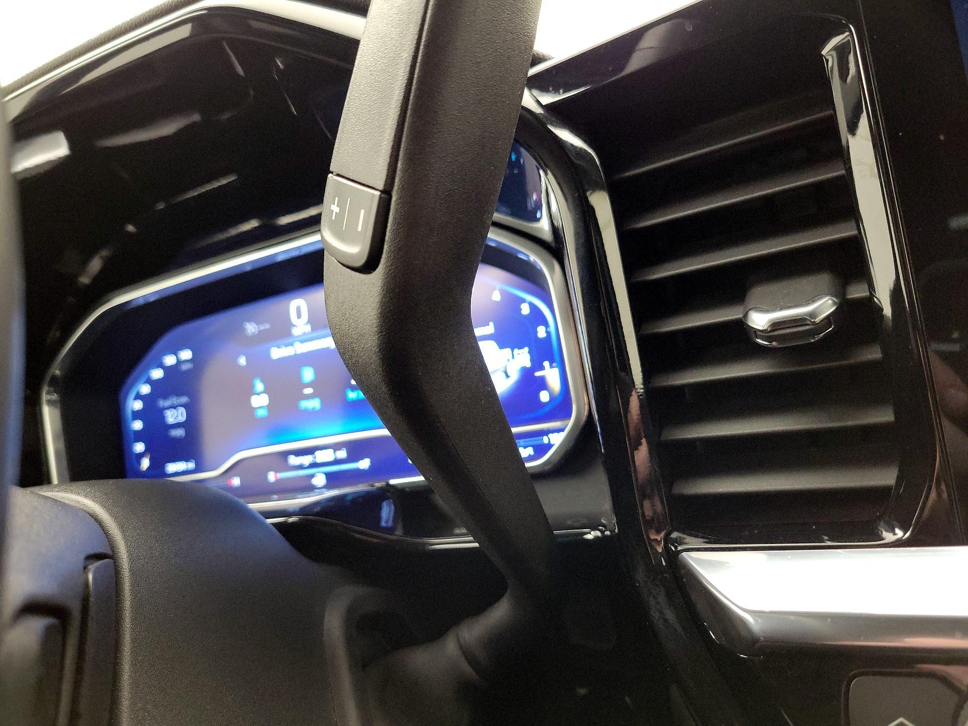 Thumbnail: 2023 Chevrolet Silverado 1500 - 17