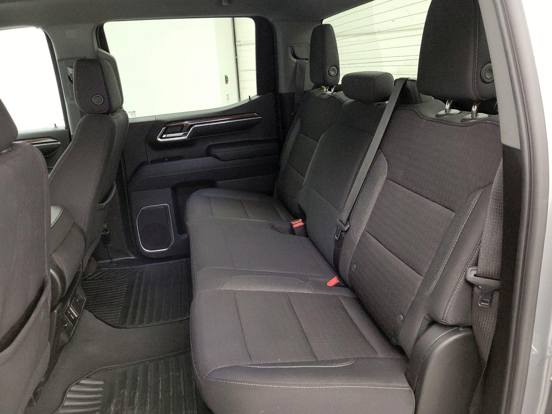 Thumbnail: 2023 Chevrolet Silverado 1500 - 19