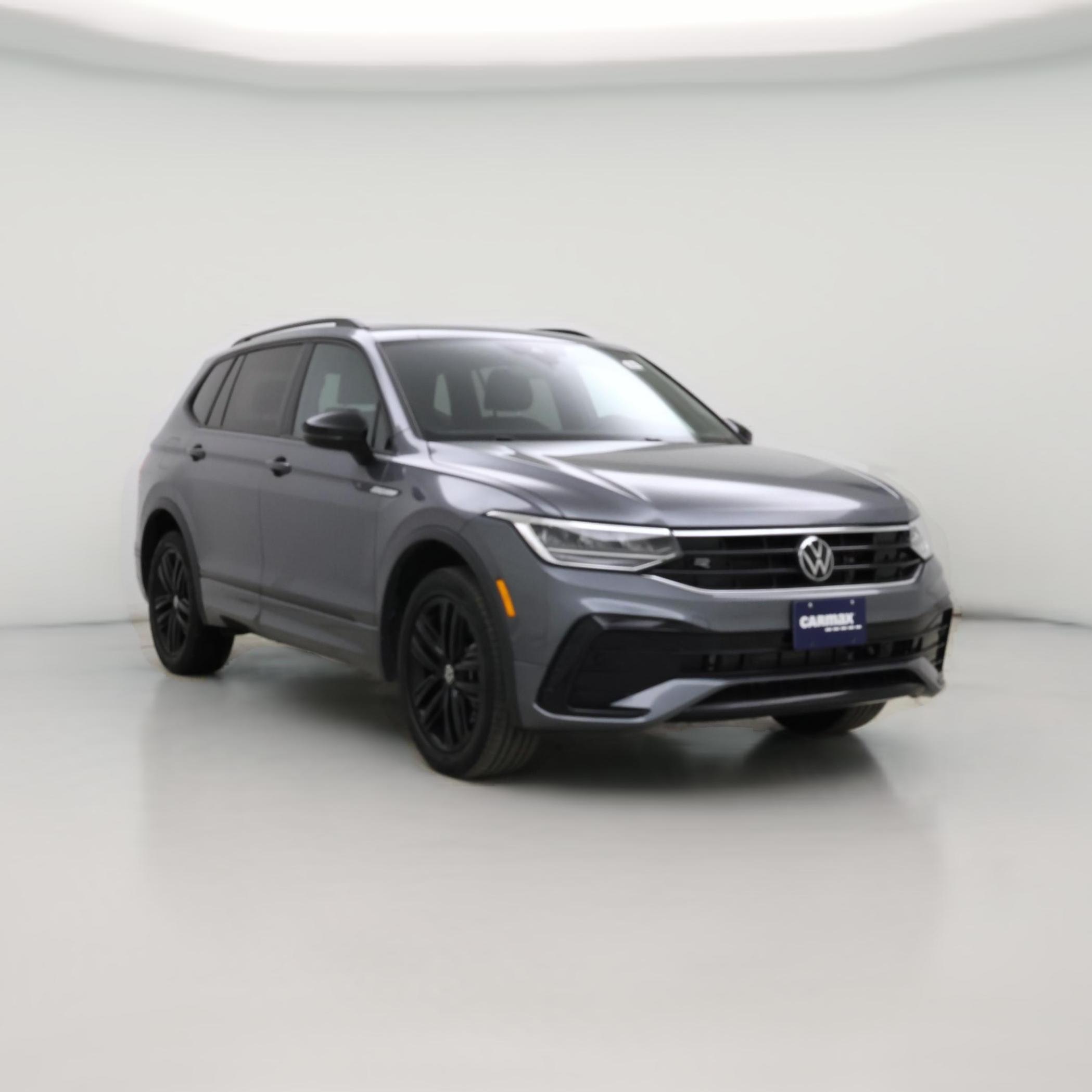Thumbnail: 2022 Volkswagen Tiguan - 1