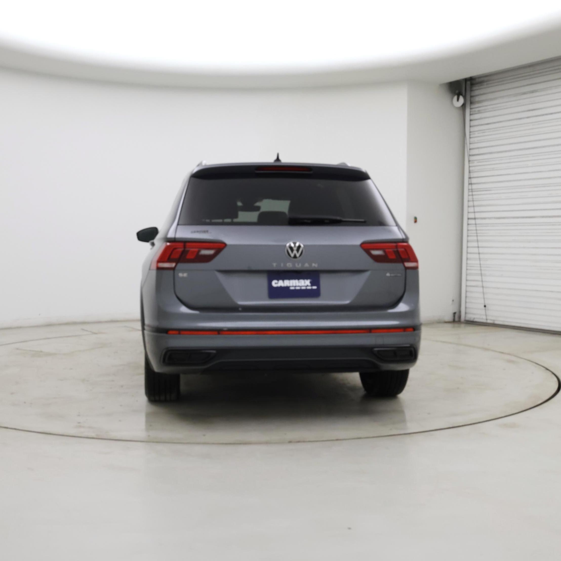 Thumbnail: 2022 Volkswagen Tiguan - 6