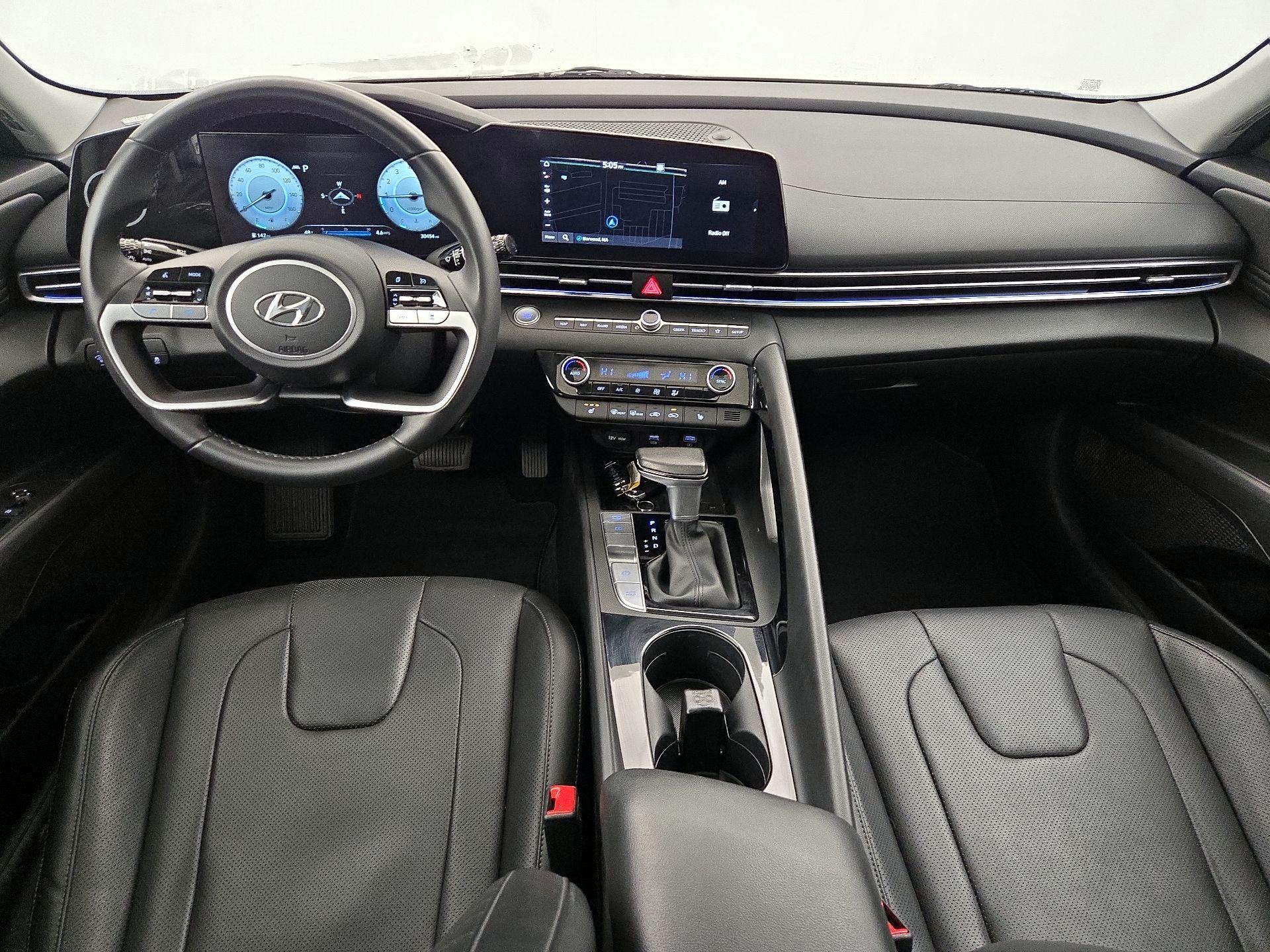 Thumbnail: 2023 Hyundai Elantra - 9