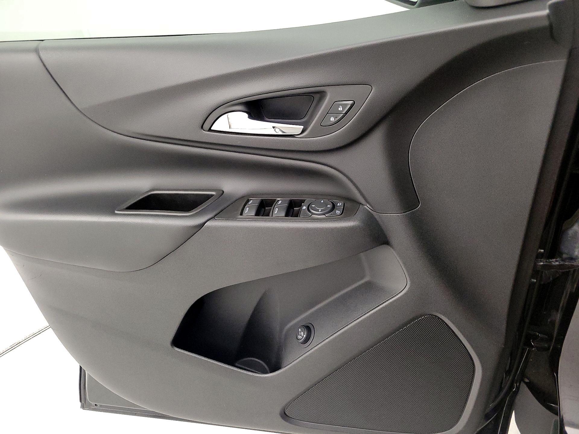 Thumbnail: 2022 Chevrolet Equinox - 12