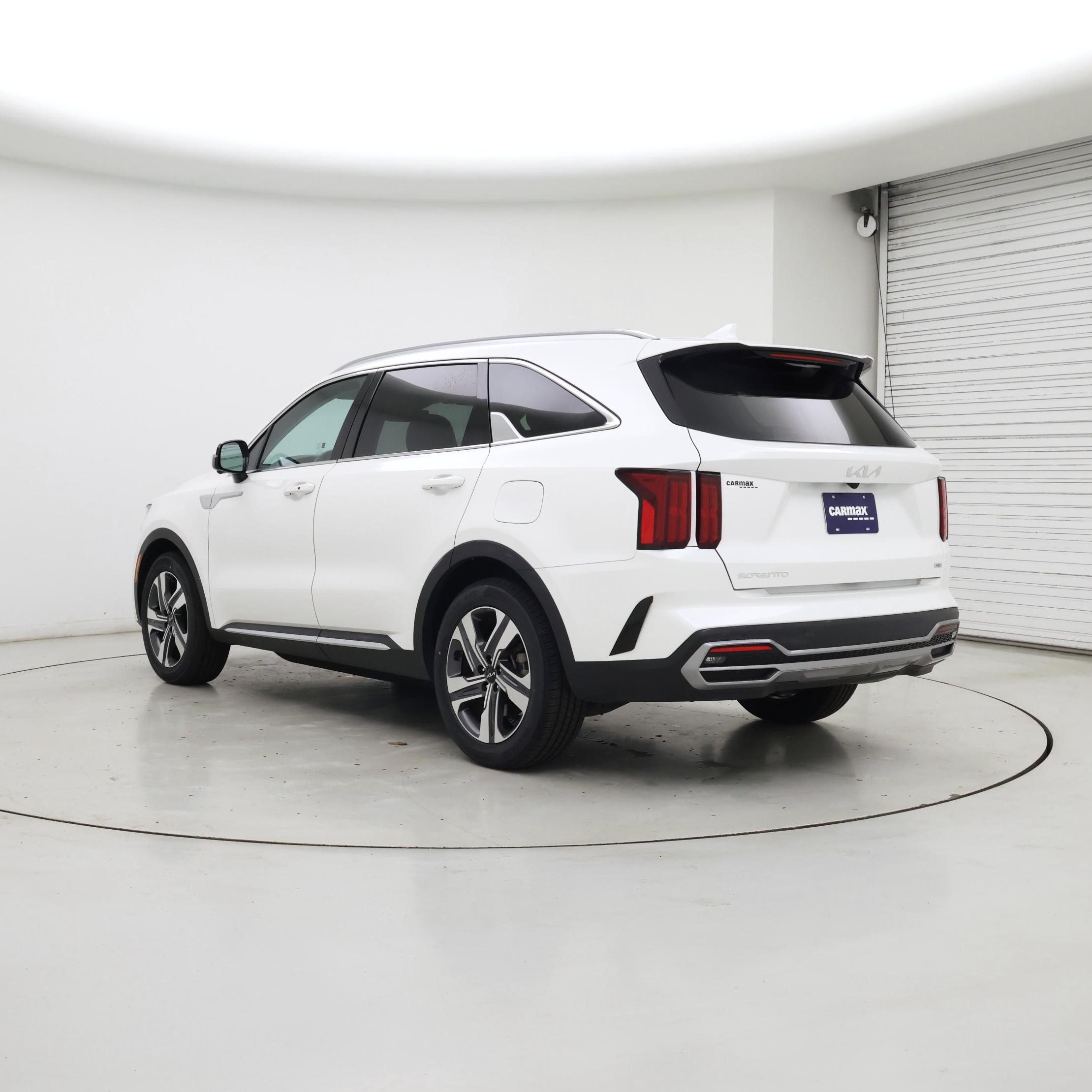 Thumbnail: 2023 Kia Sorento - 2