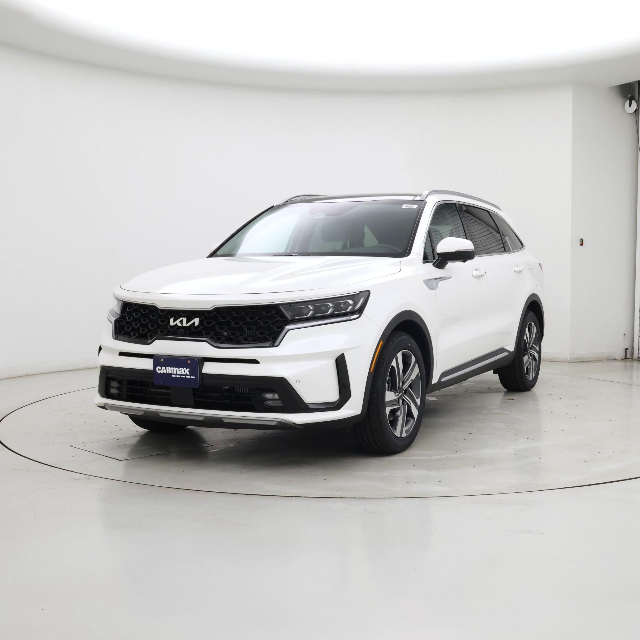 Thumbnail: 2023 Kia Sorento - 4