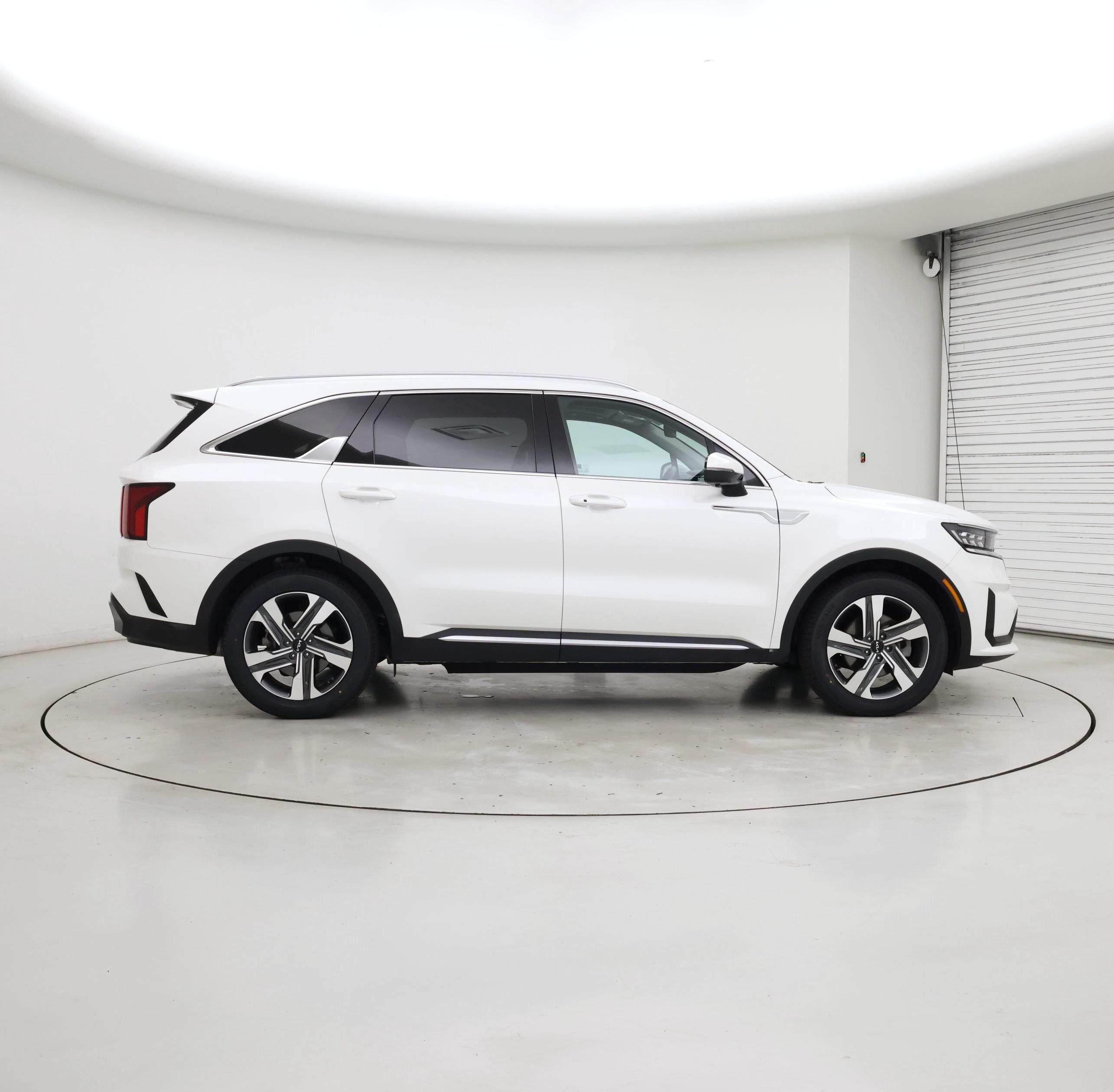 Thumbnail: 2023 Kia Sorento - 7