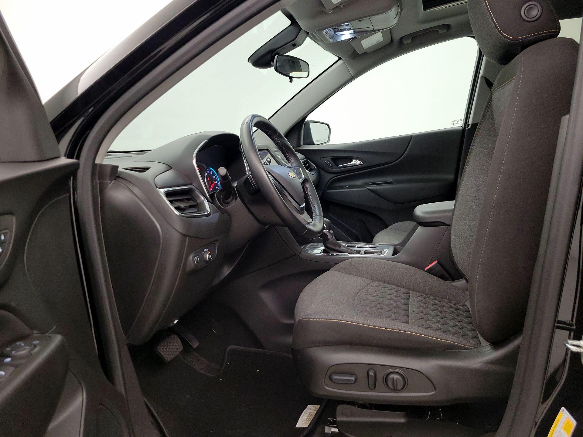 Thumbnail: 2023 Chevrolet Equinox - 11