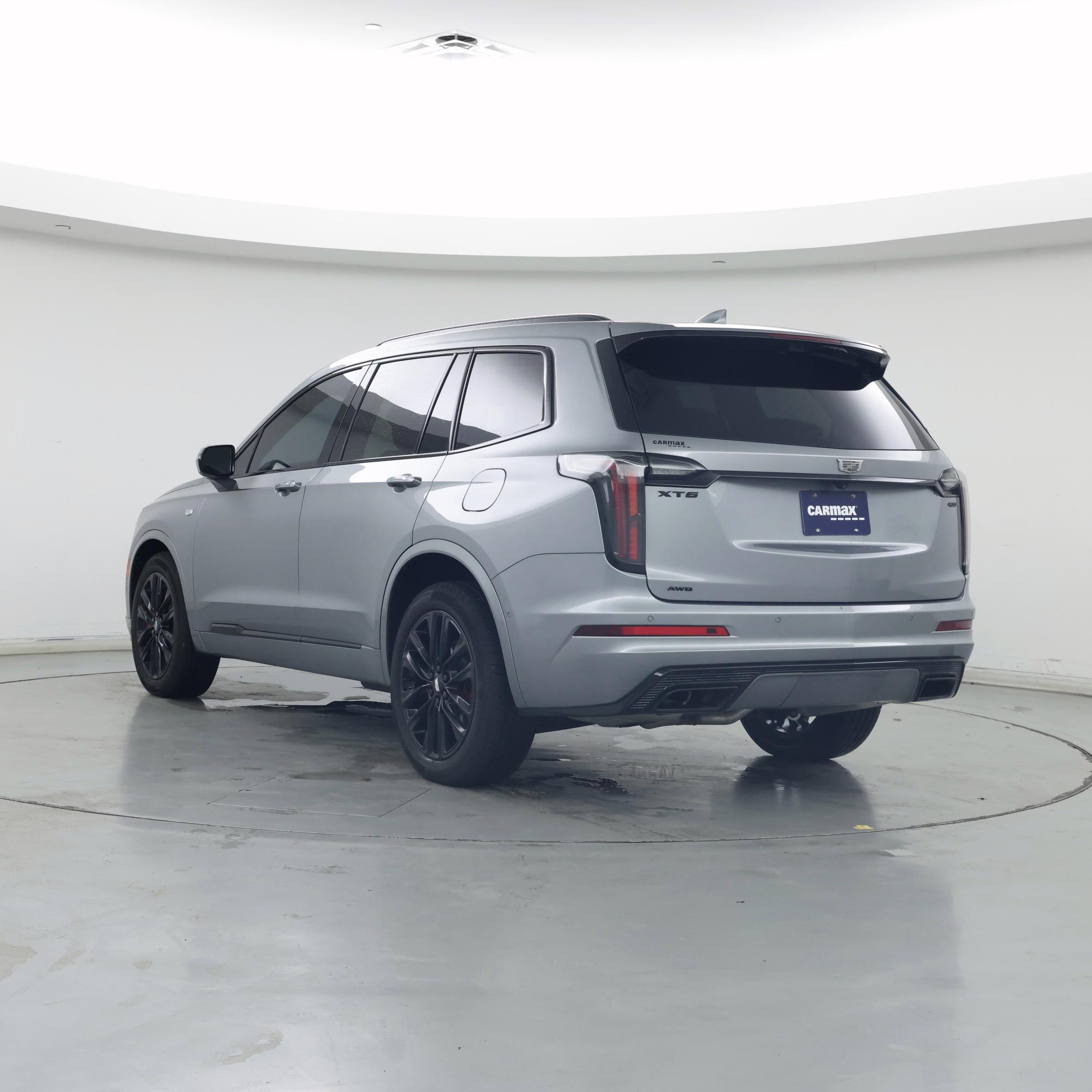 Thumbnail: 2023 Cadillac XT6 - 2