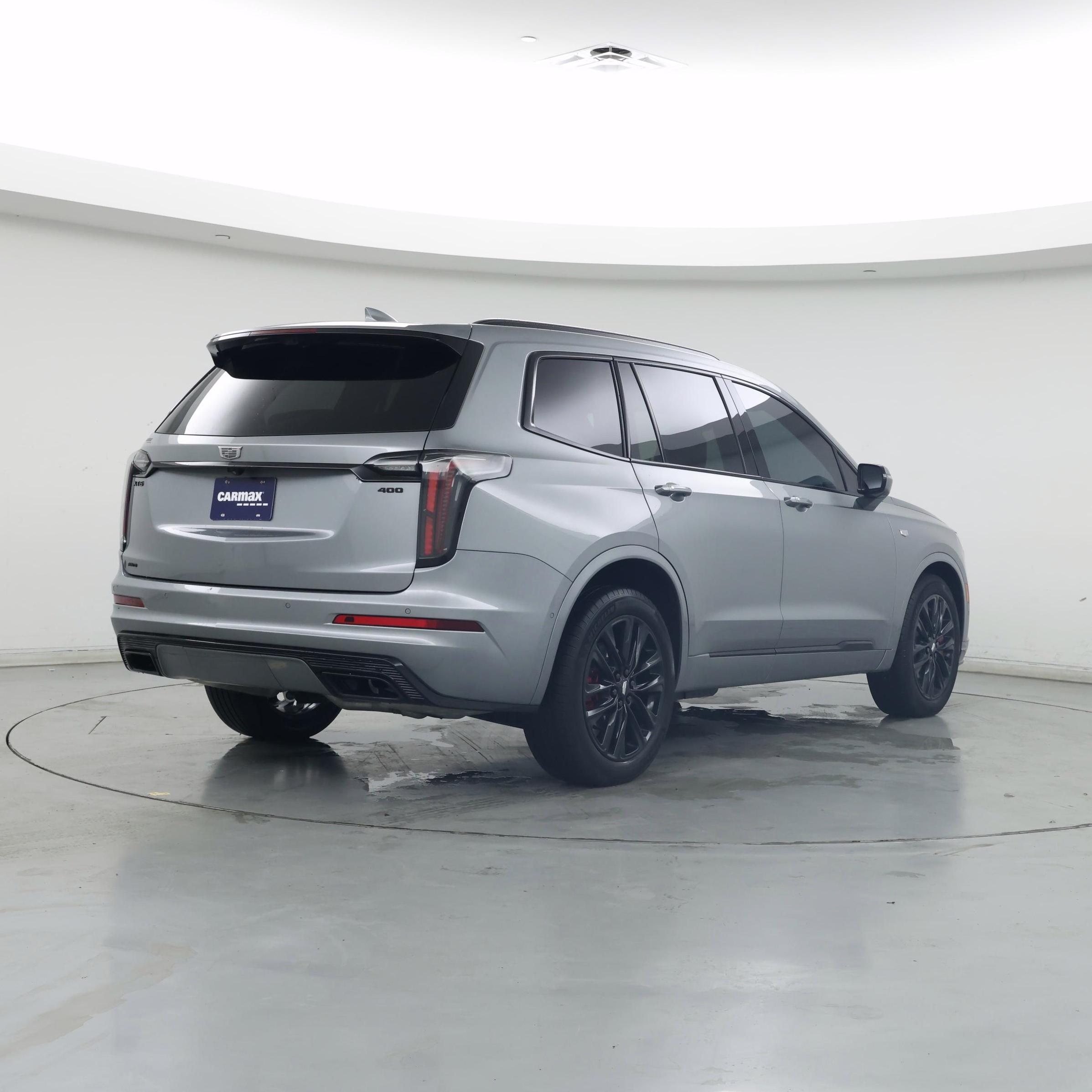 Thumbnail: 2023 Cadillac XT6 - 8