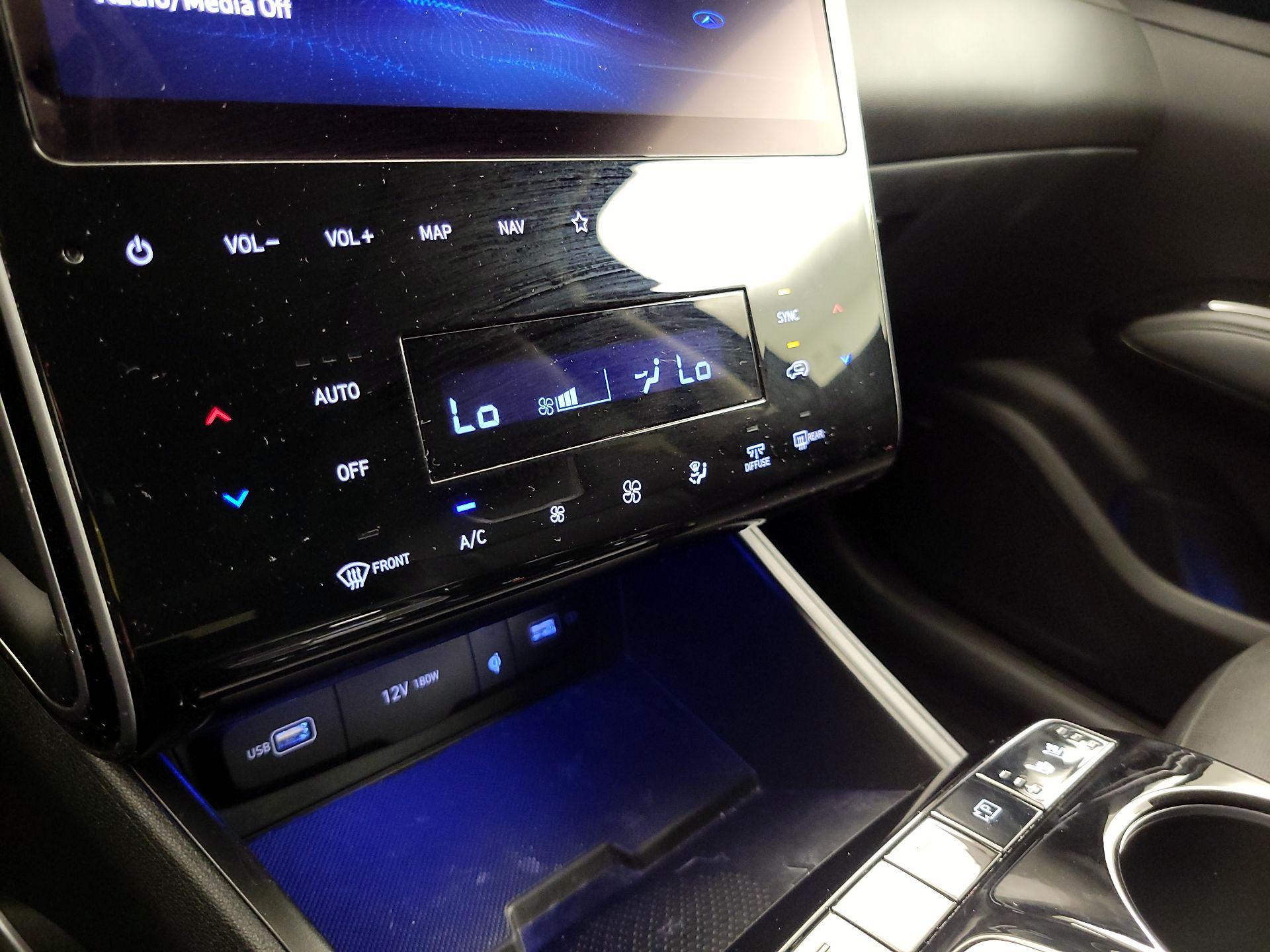 Thumbnail: 2022 Hyundai Tucson - 17