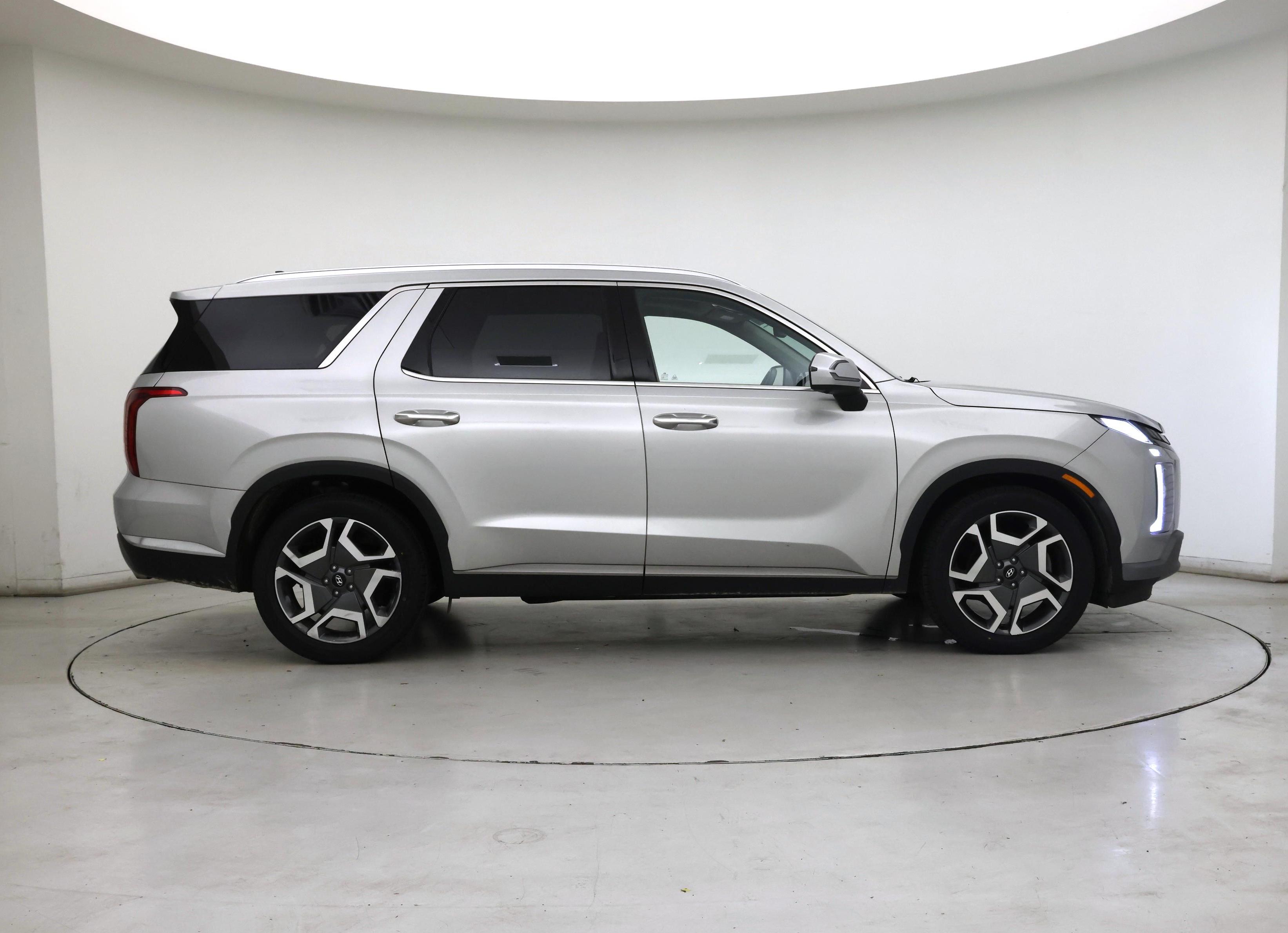 Thumbnail: 2023 Hyundai Palisade - 7