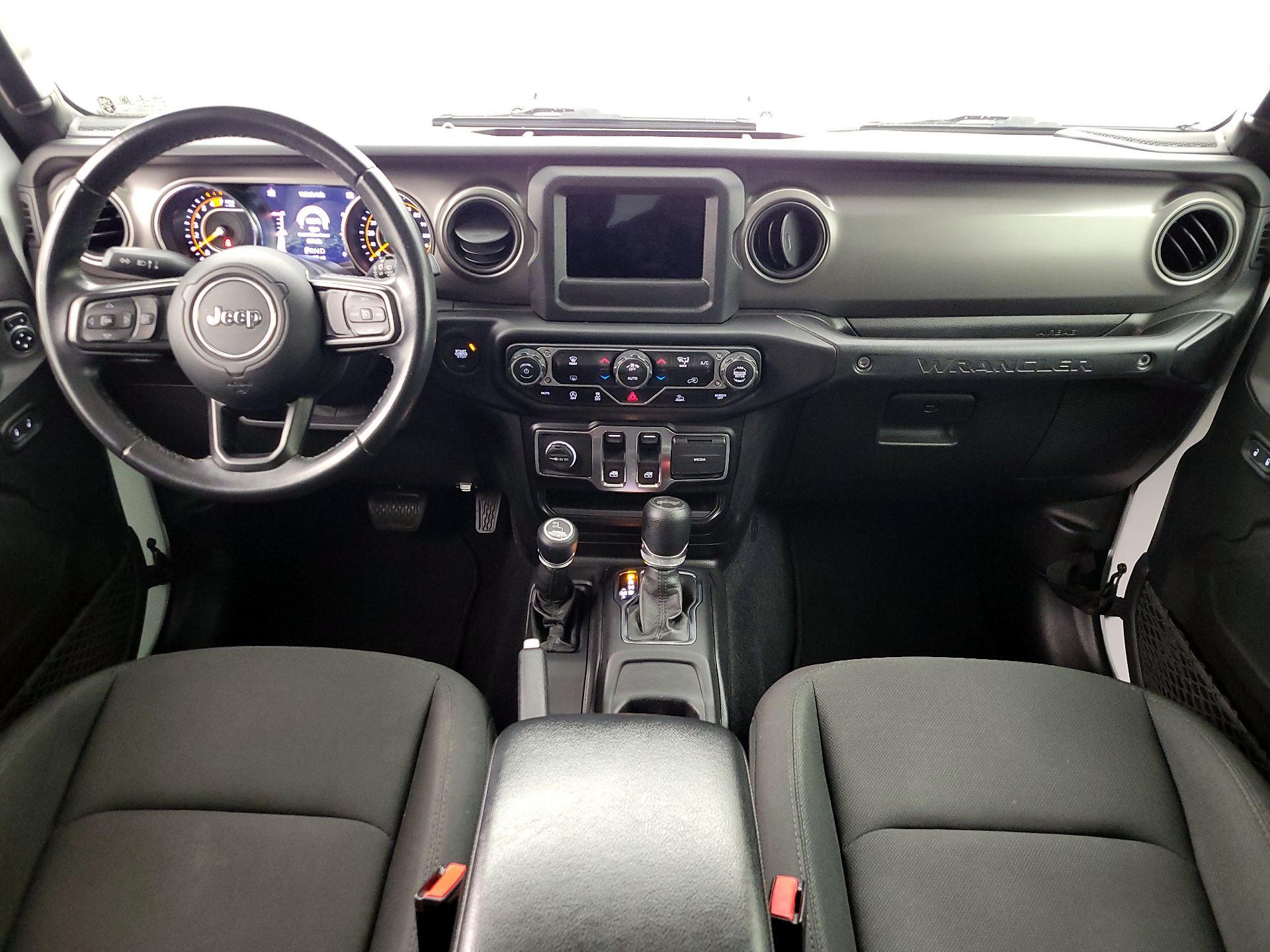 Thumbnail: 2021 Jeep Wrangler - 9