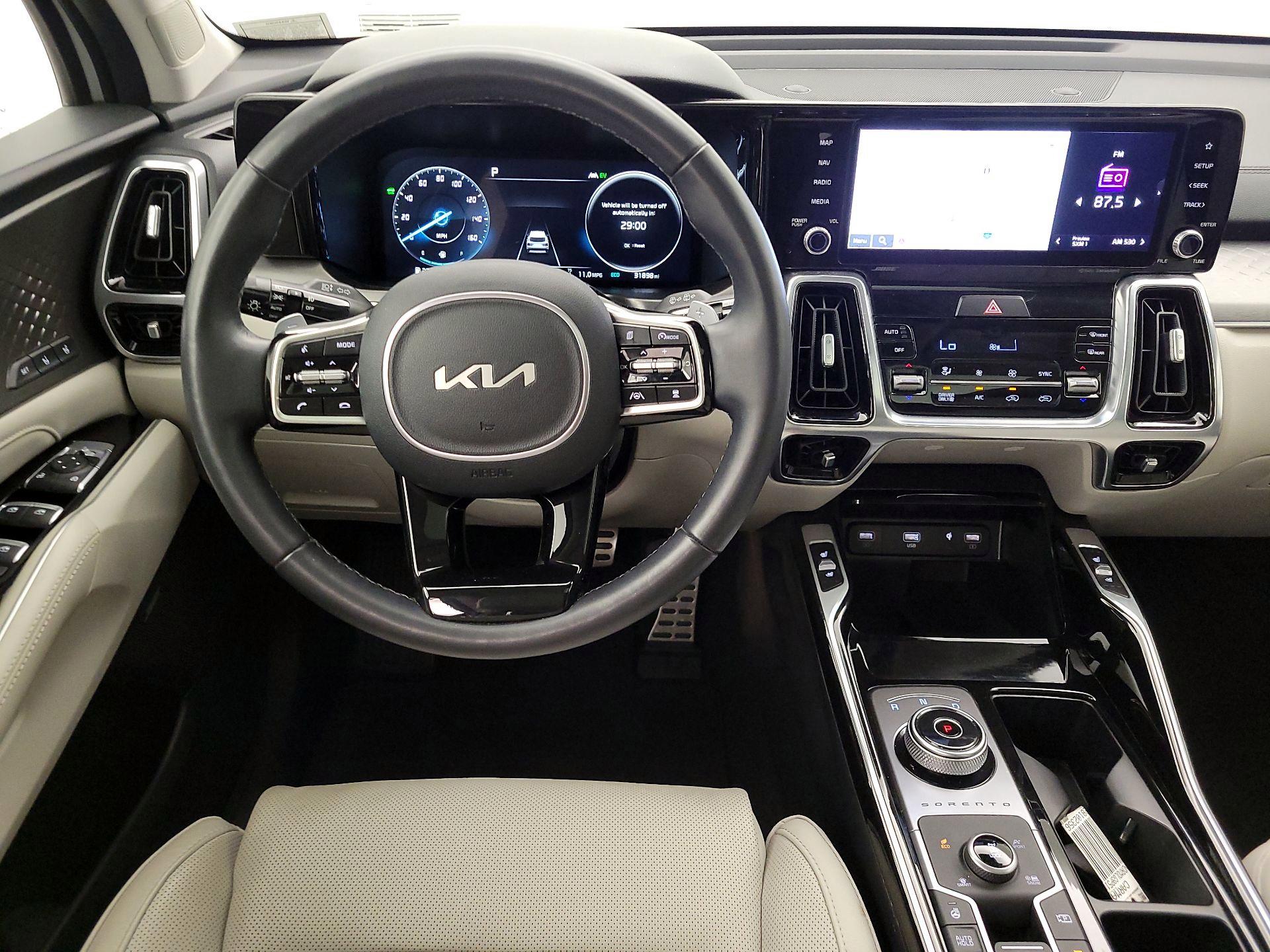 Thumbnail: 2023 Kia Sorento - 10