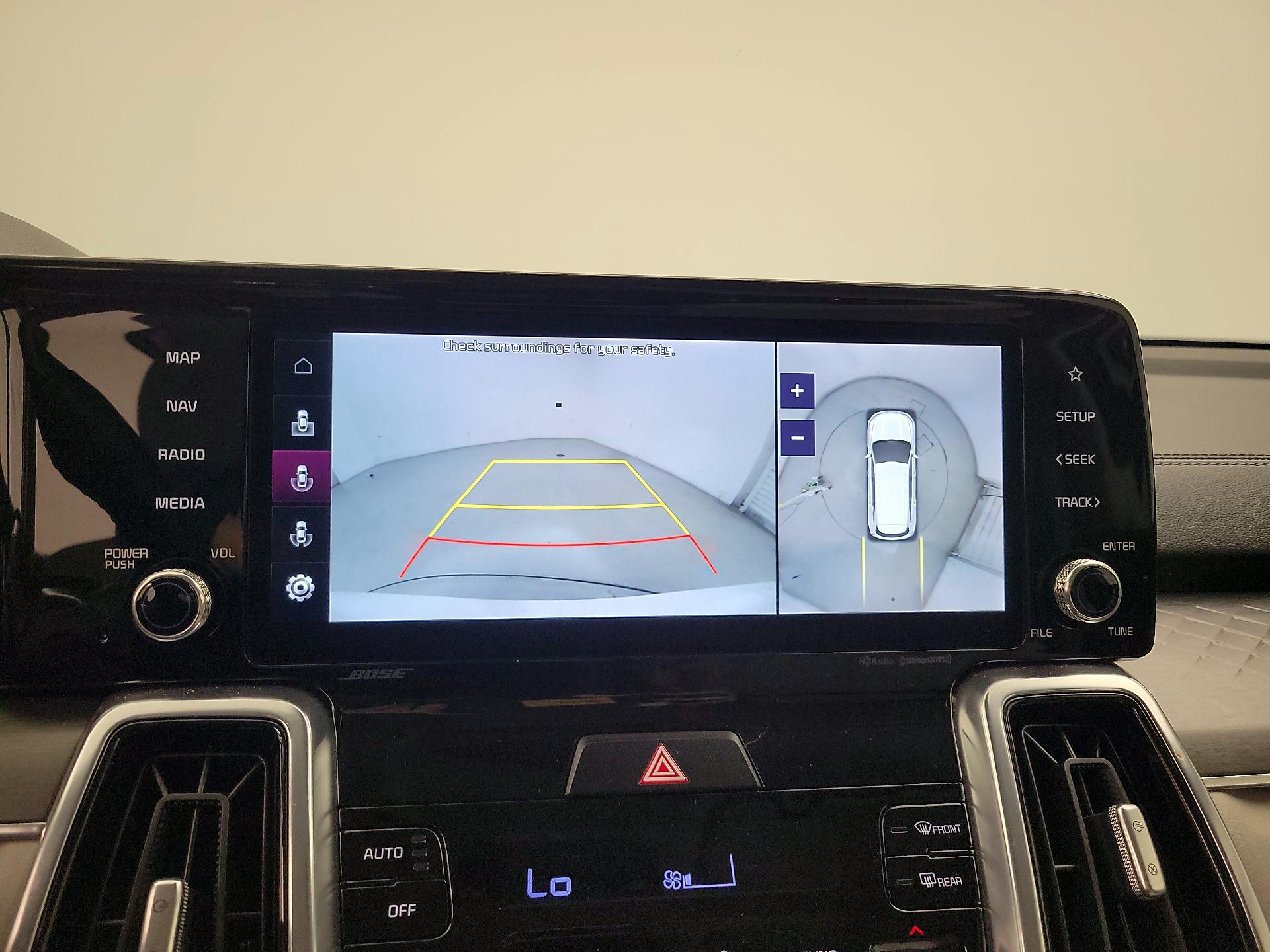 Thumbnail: 2023 Kia Sorento - 15