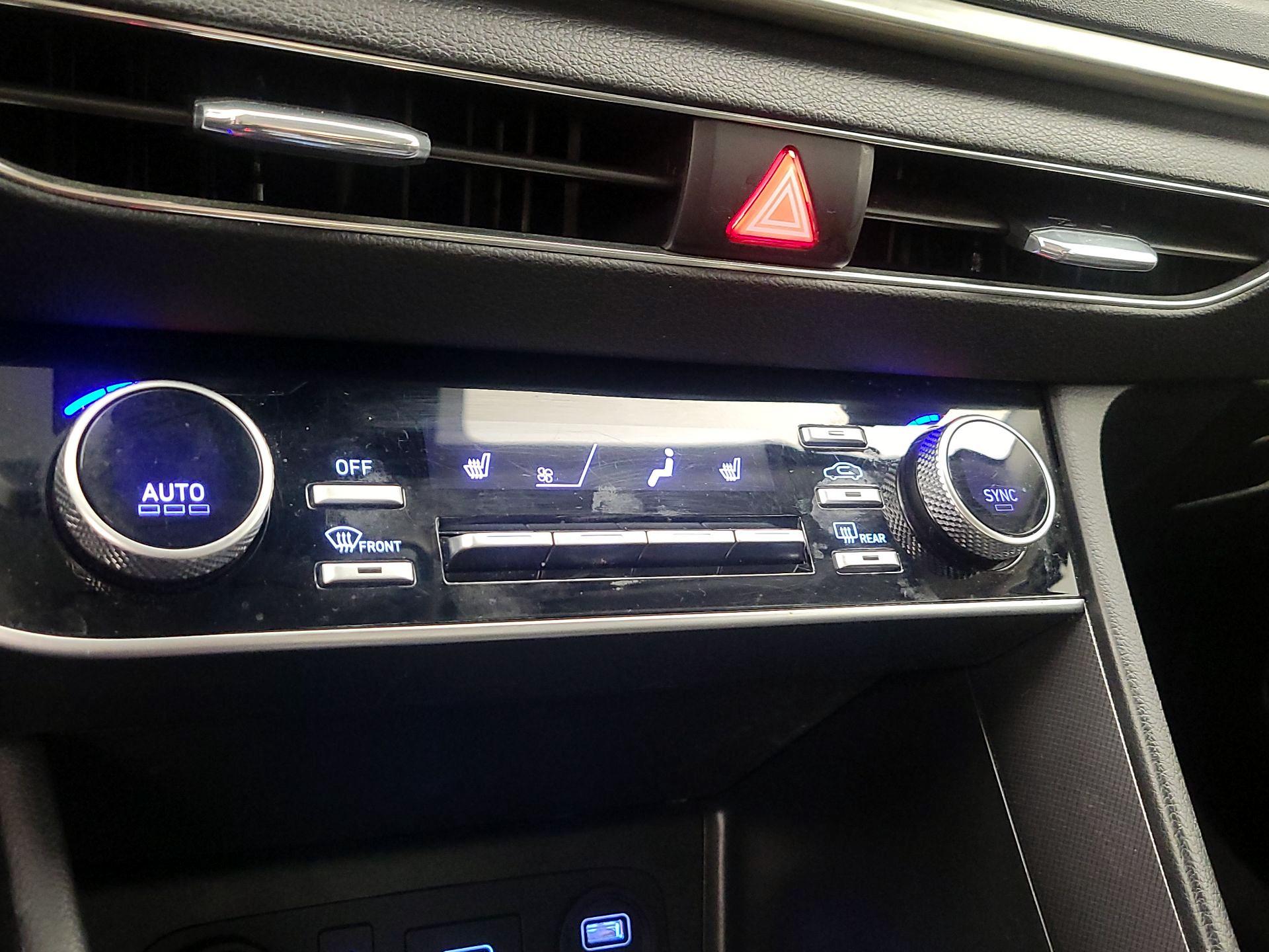 Thumbnail: 2022 Hyundai Sonata - 16