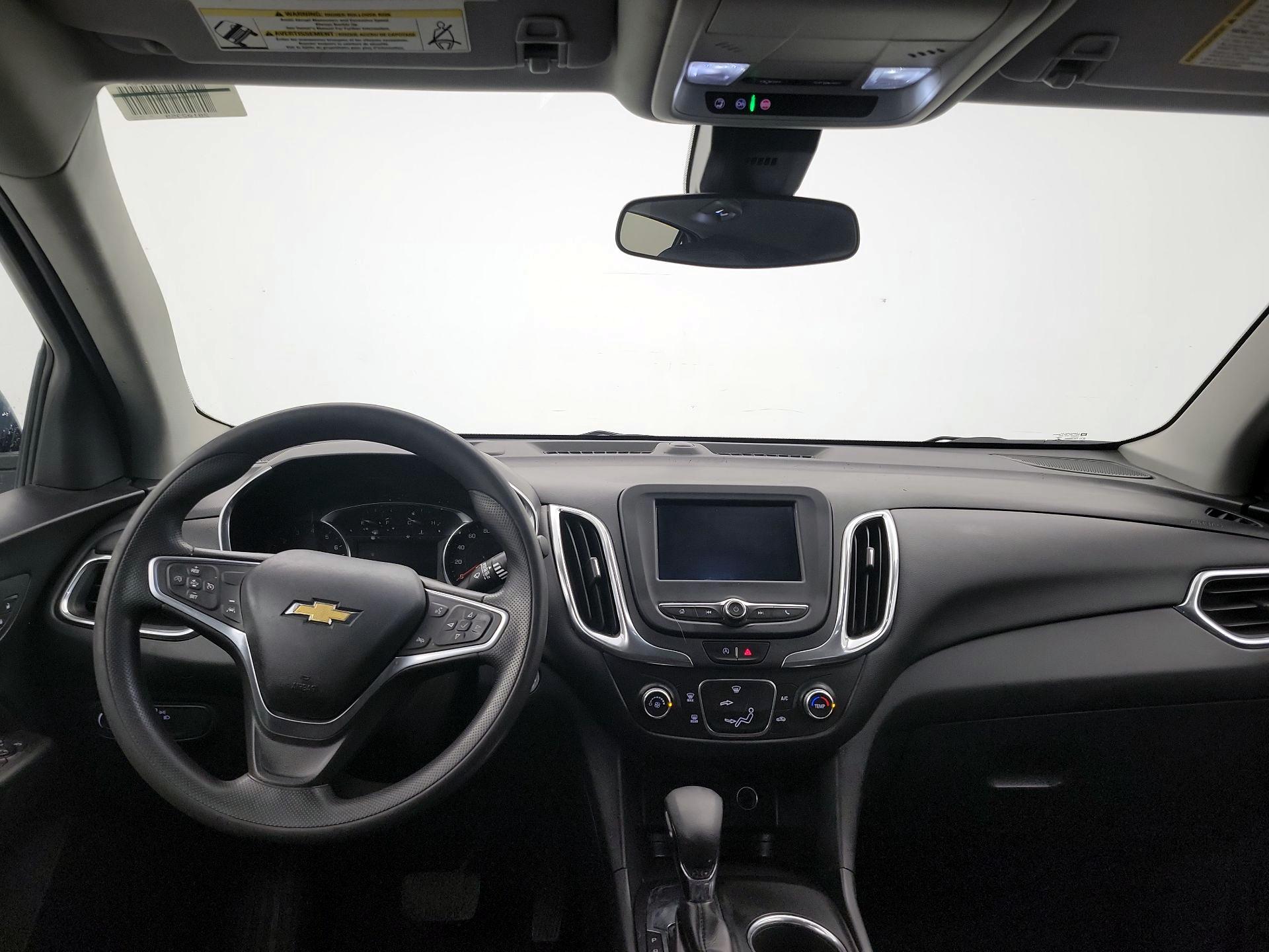 Thumbnail: 2022 Chevrolet Equinox - 9