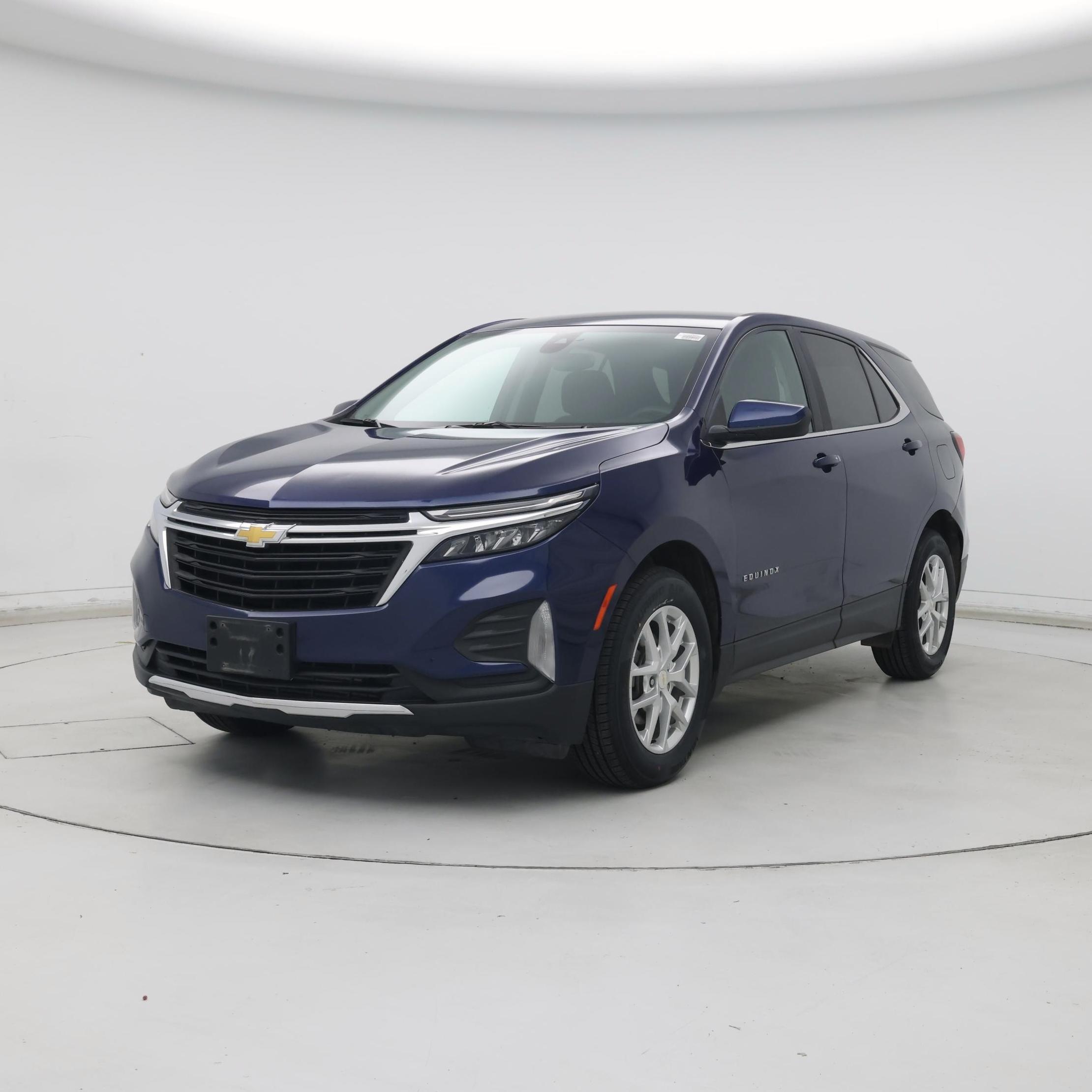 Thumbnail: 2022 Chevrolet Equinox - 4