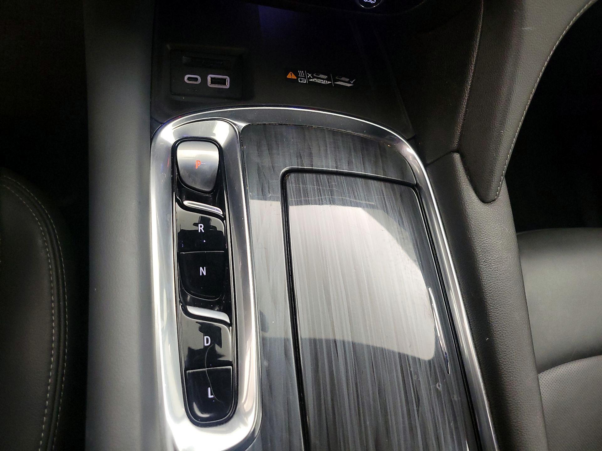 Thumbnail: 2022 Buick Enclave - 17