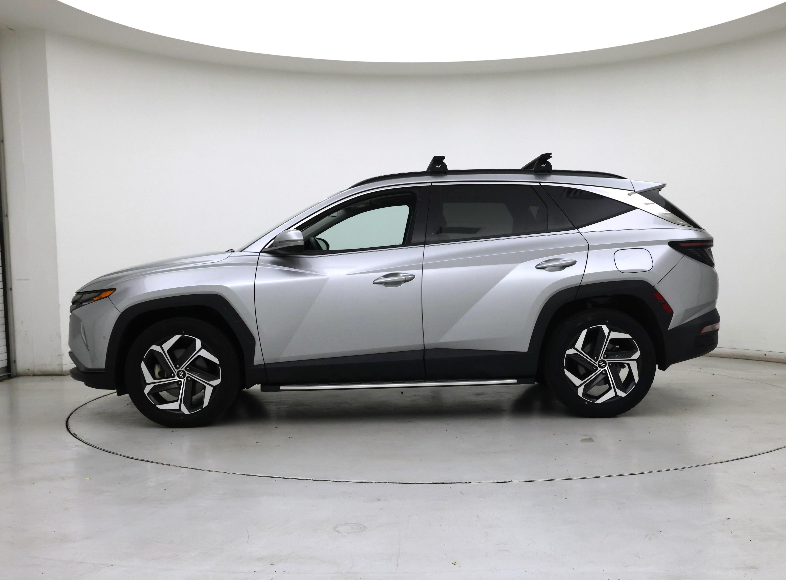 Thumbnail: 2022 Hyundai Tucson - 3