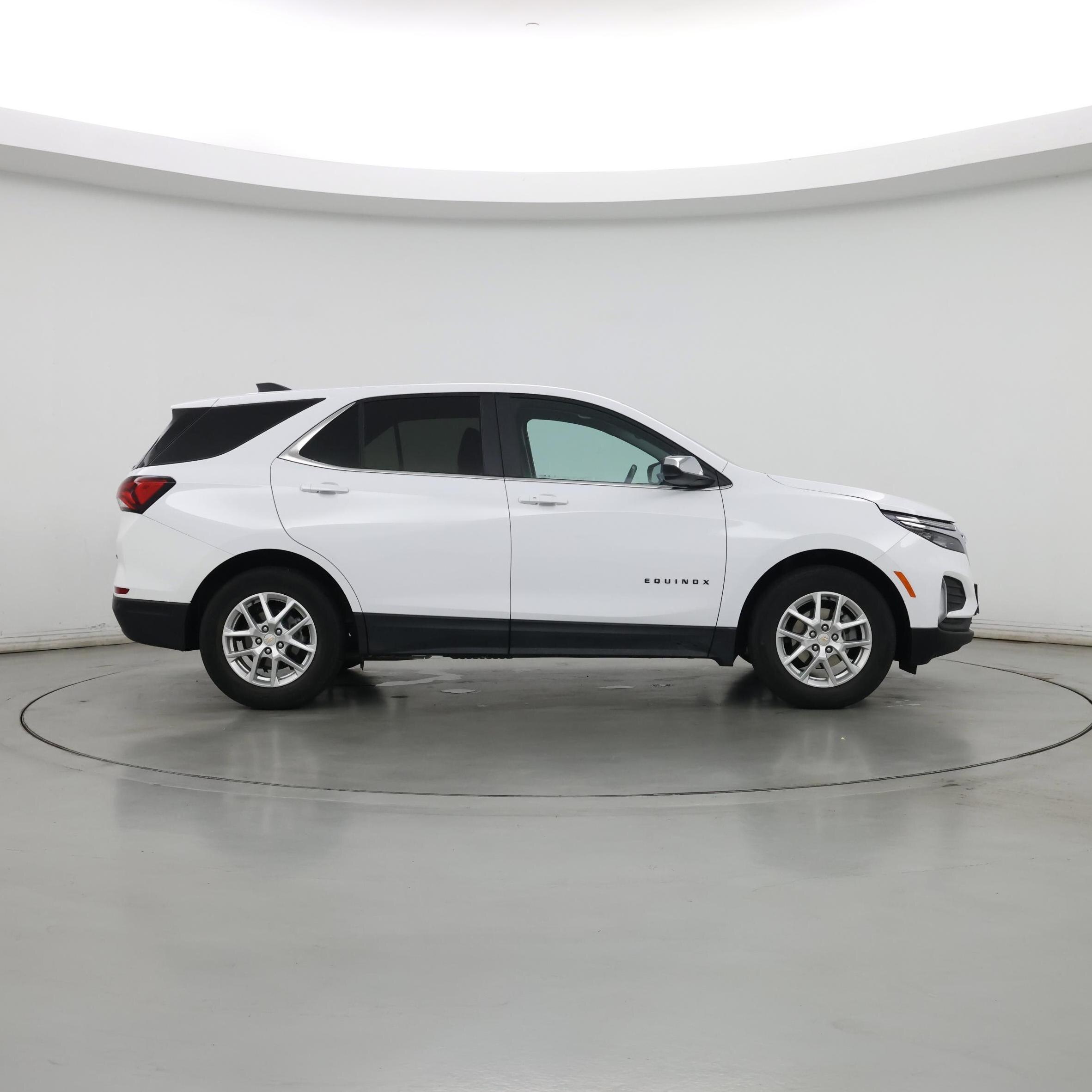 Thumbnail: 2022 Chevrolet Equinox - 7