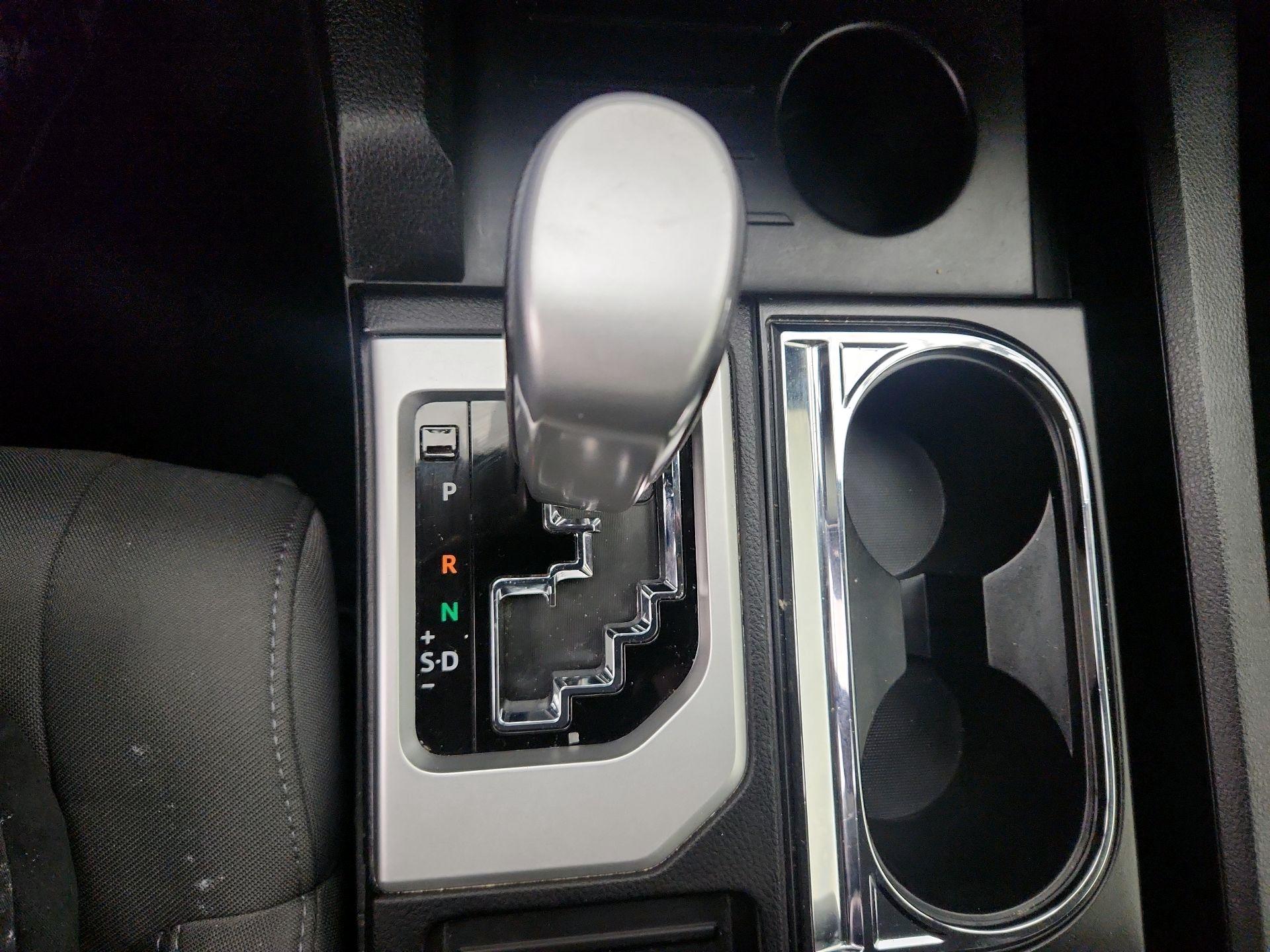 Thumbnail: 2021 Toyota Tundra - 17