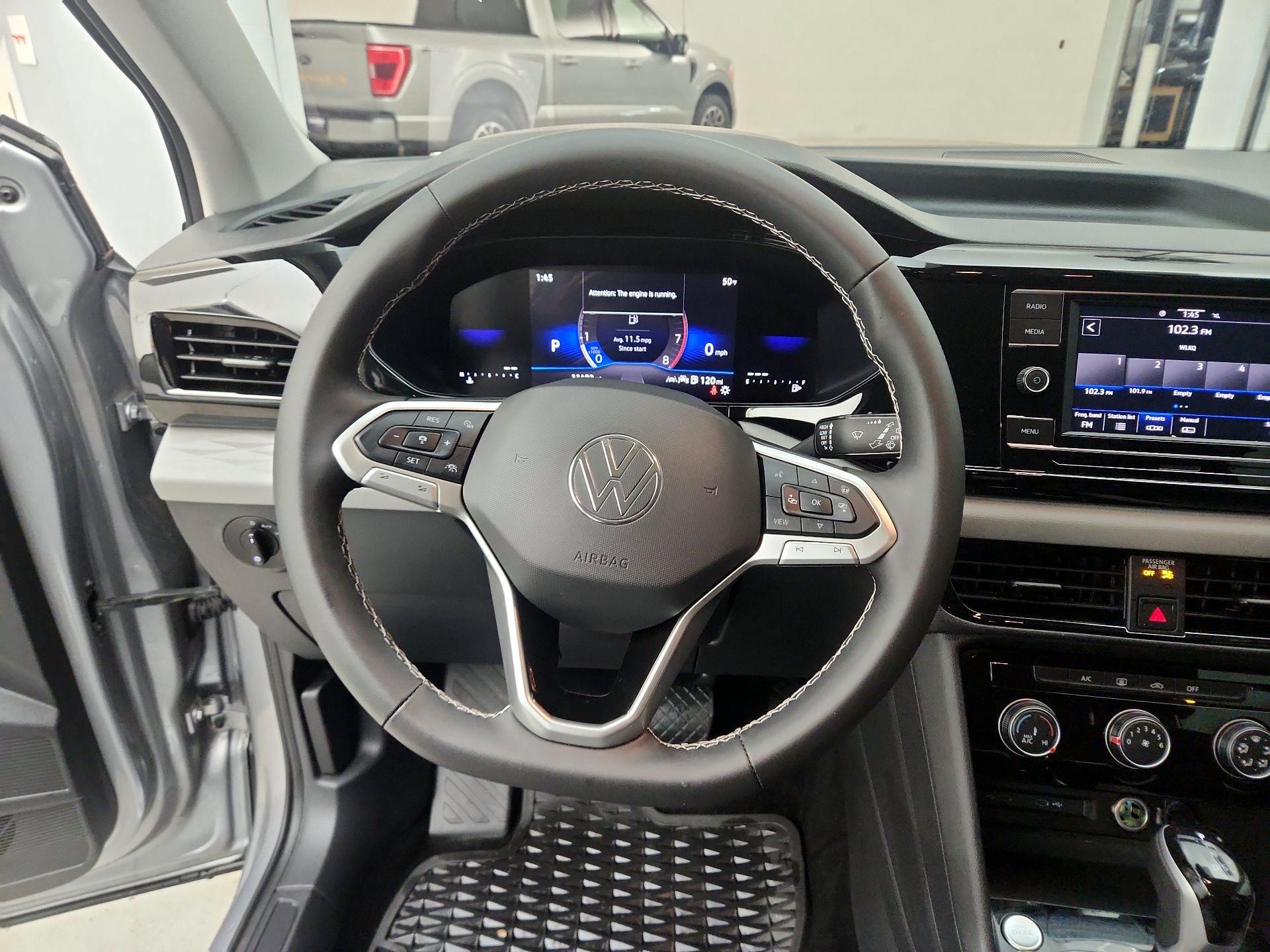 Thumbnail: 2024 Volkswagen Taos - 10