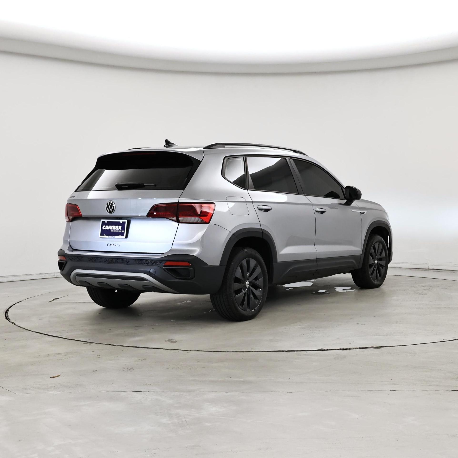 Thumbnail: 2024 Volkswagen Taos - 8