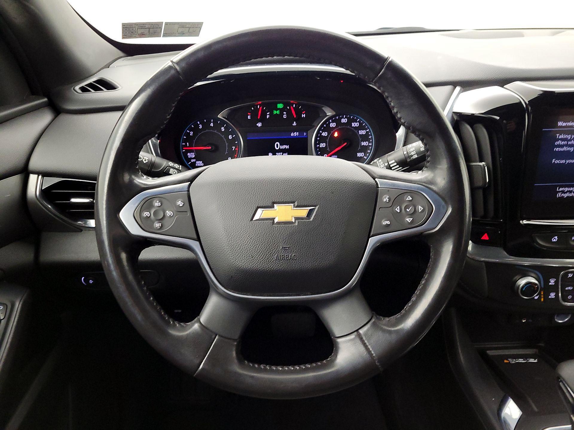 Thumbnail: 2022 Chevrolet Traverse - 10