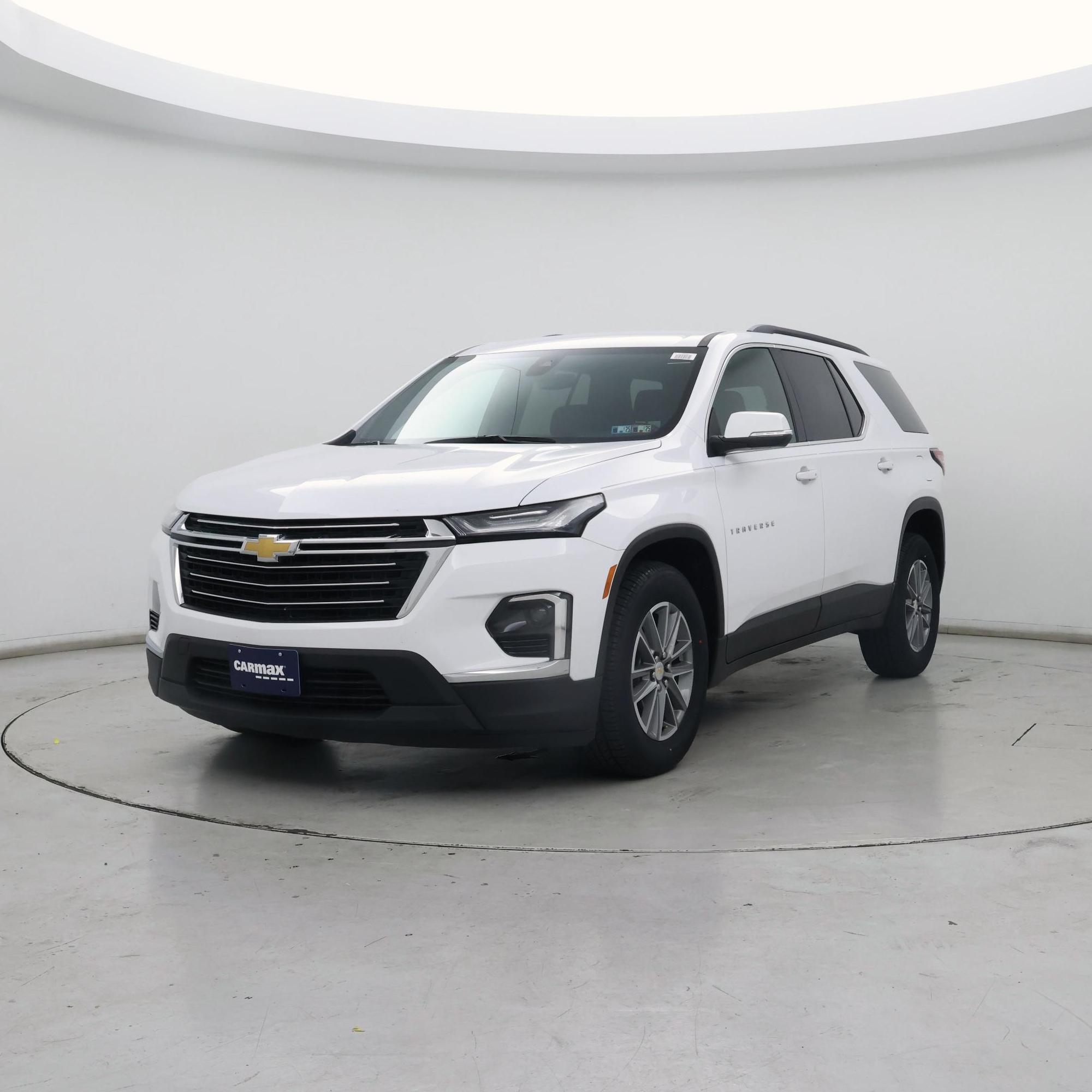 Thumbnail: 2022 Chevrolet Traverse - 4