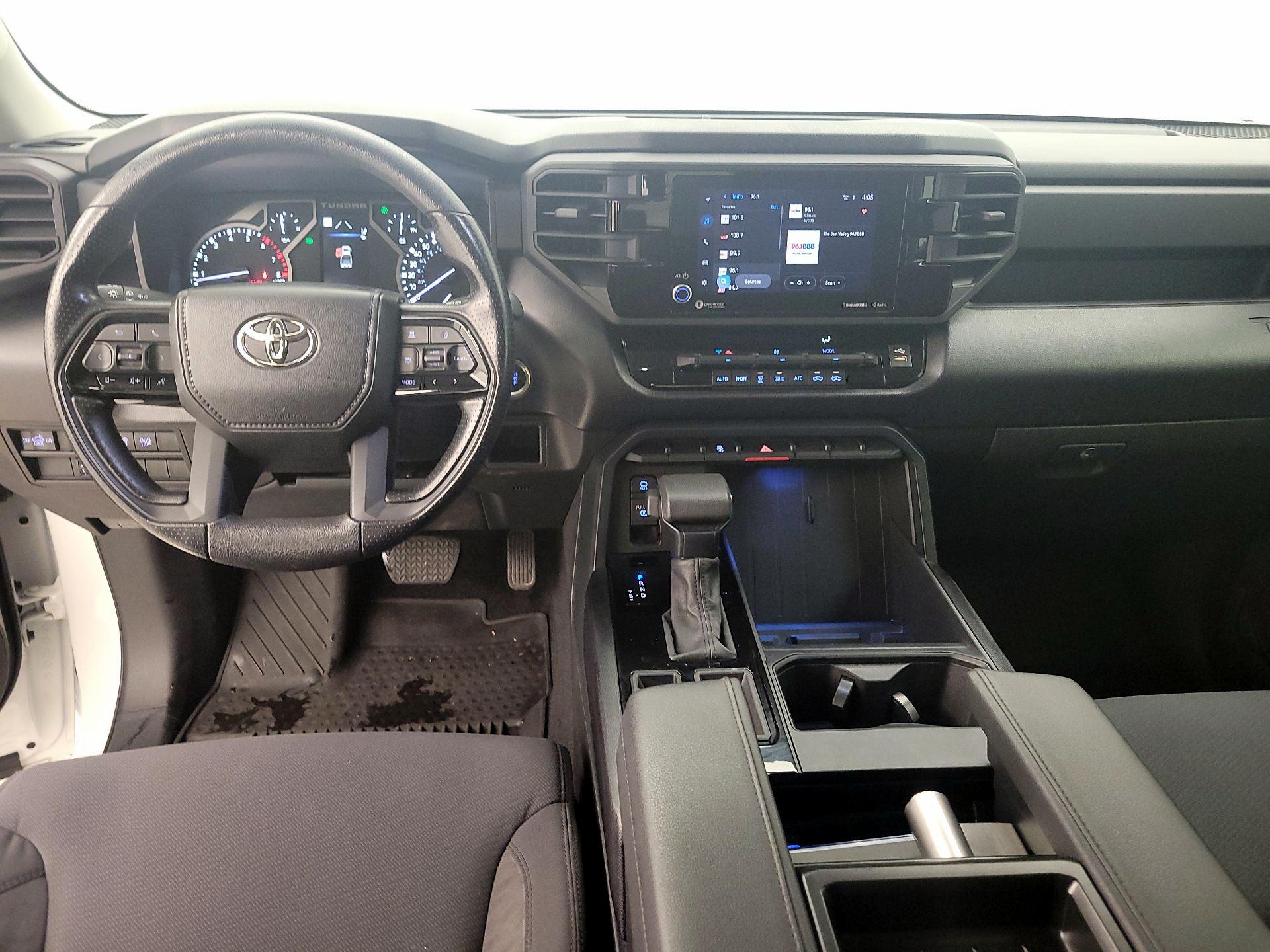 Thumbnail: 2022 Toyota Tundra - 9