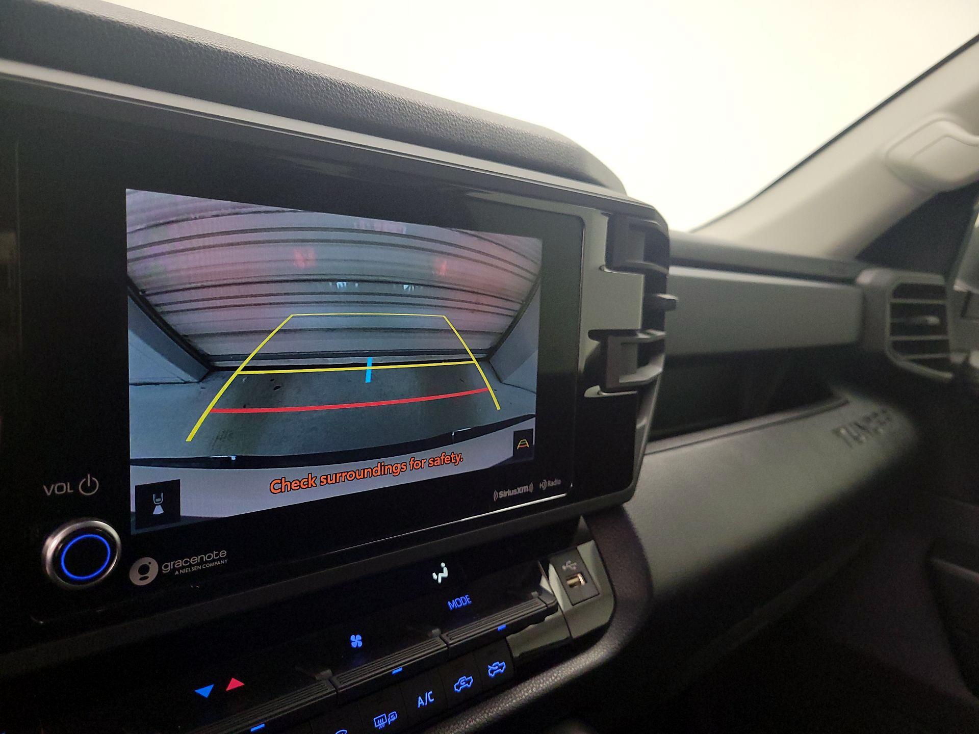 Thumbnail: 2022 Toyota Tundra - 14