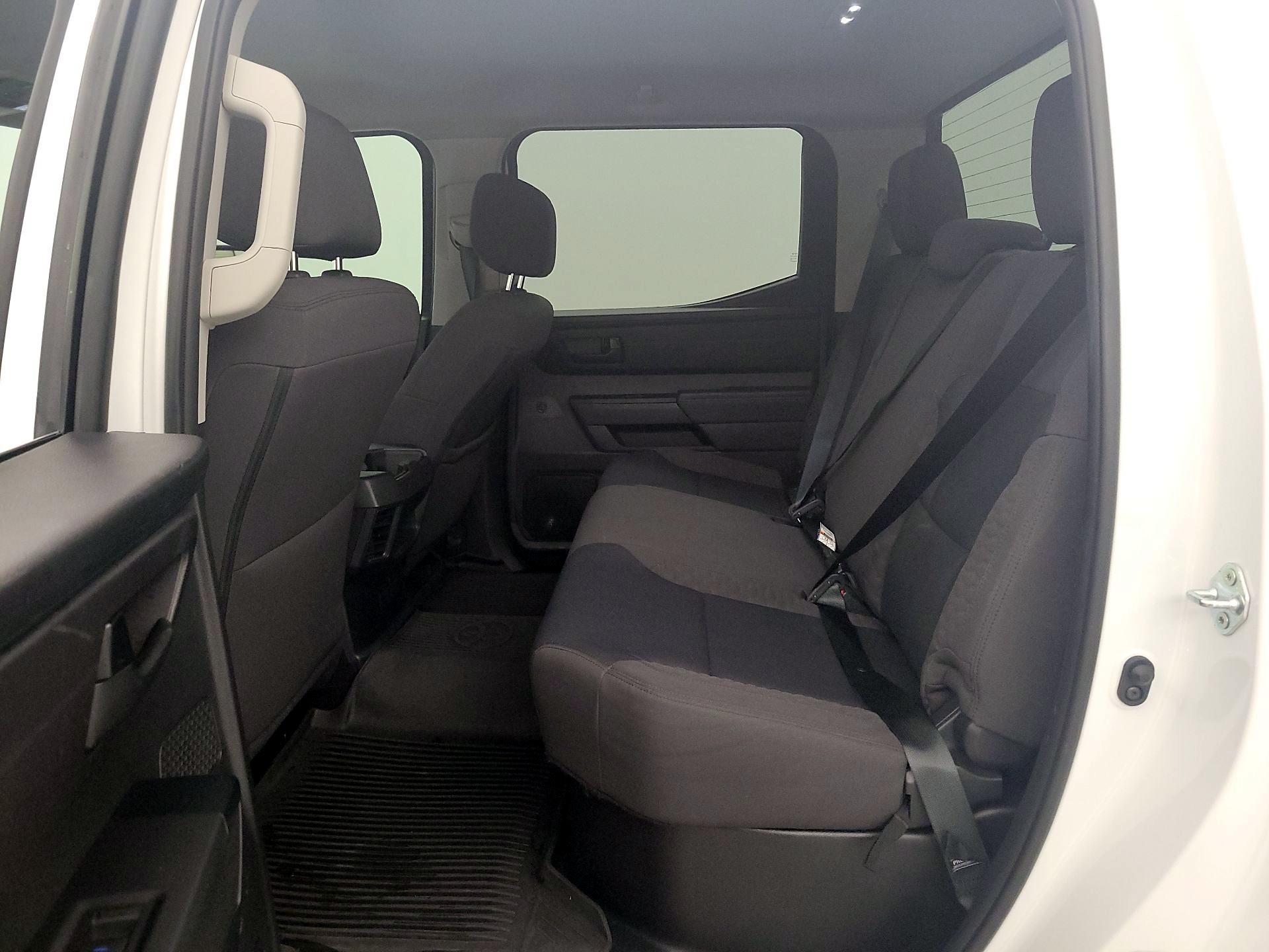 Thumbnail: 2022 Toyota Tundra - 19