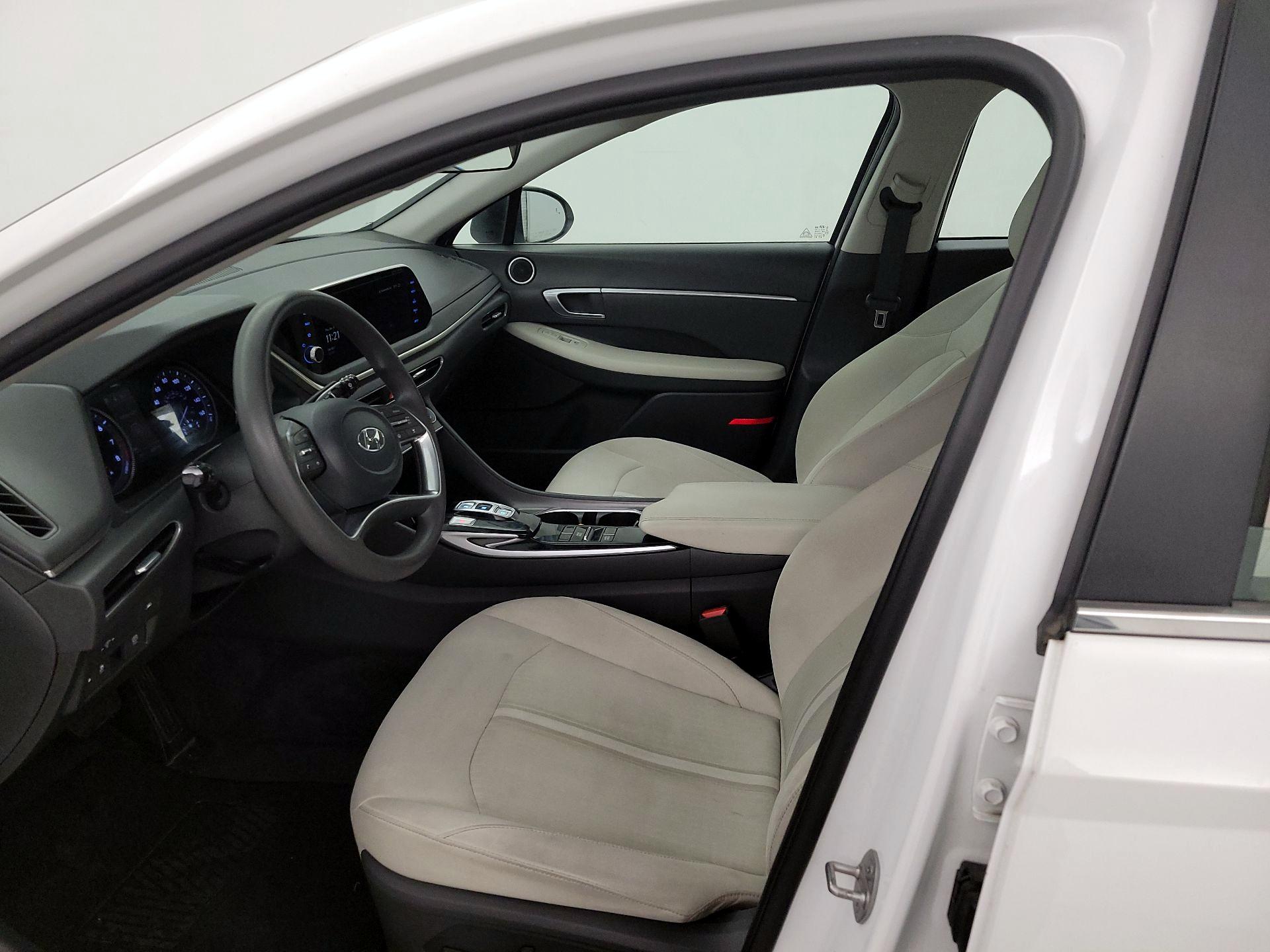 Thumbnail: 2023 Hyundai Sonata - 11