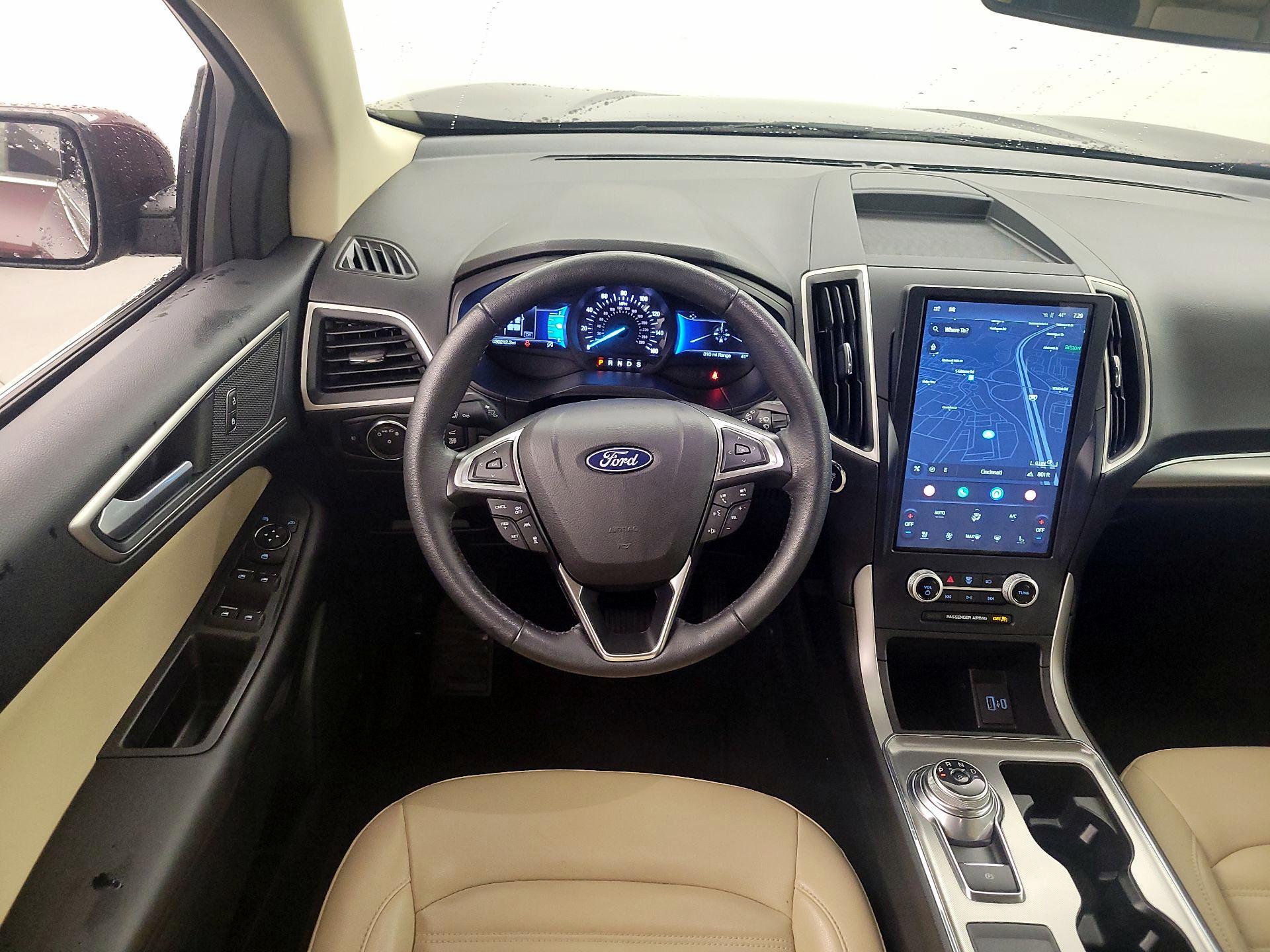 Thumbnail: 2022 Ford Edge - 10