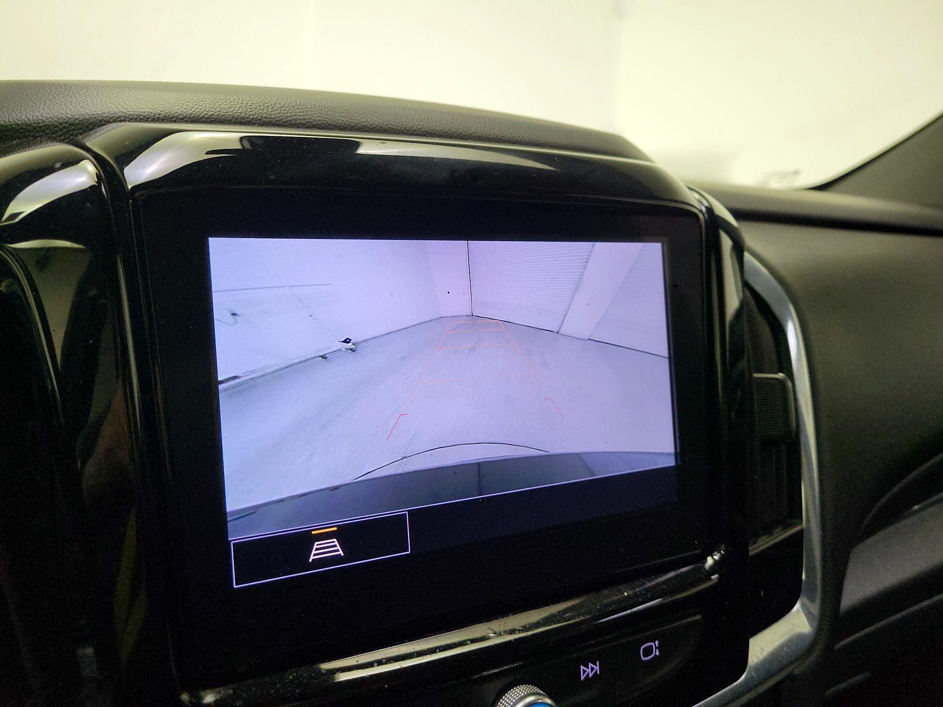 Thumbnail: 2022 Chevrolet Traverse - 15