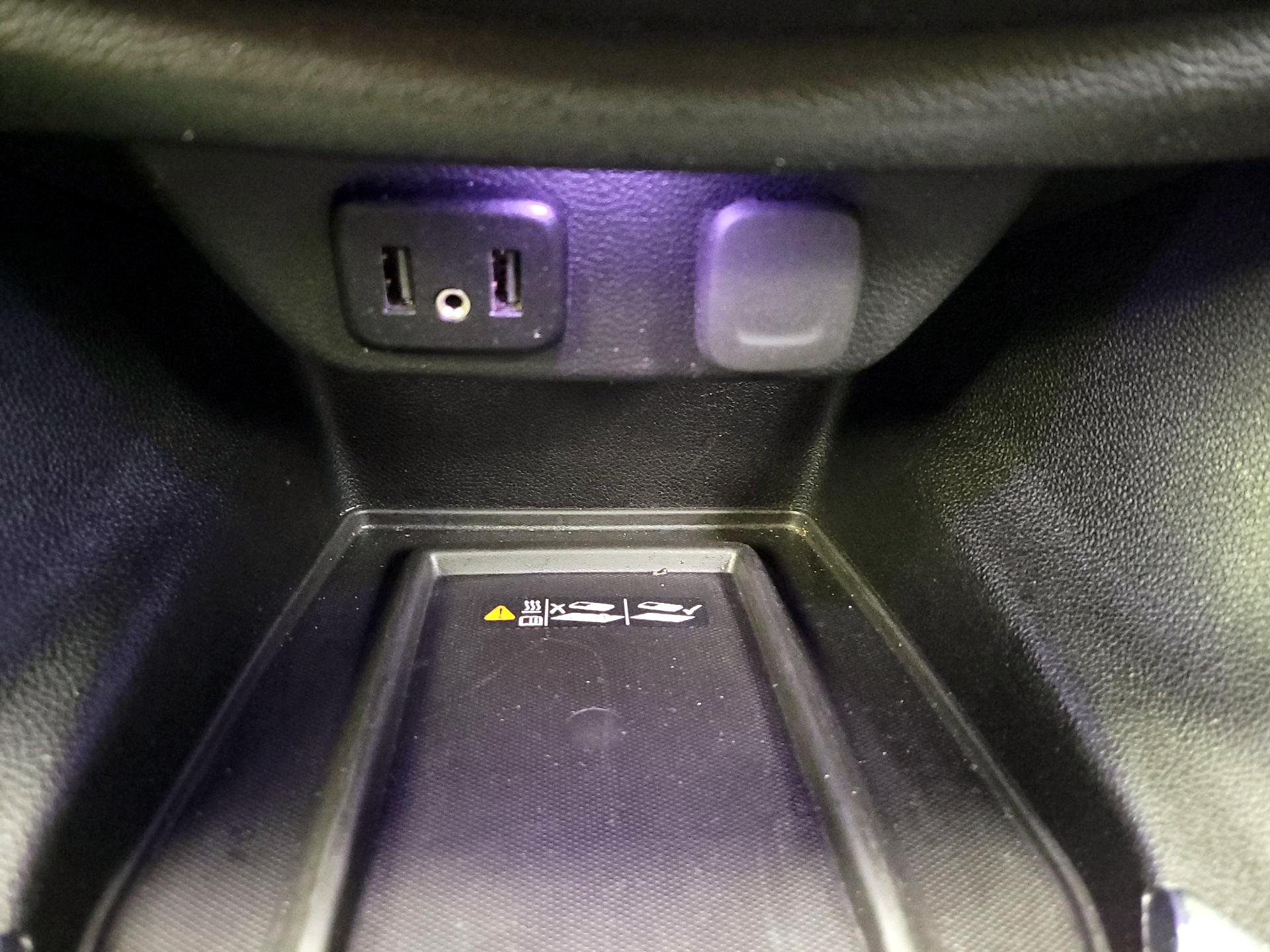 Thumbnail: 2022 Chevrolet Traverse - 19