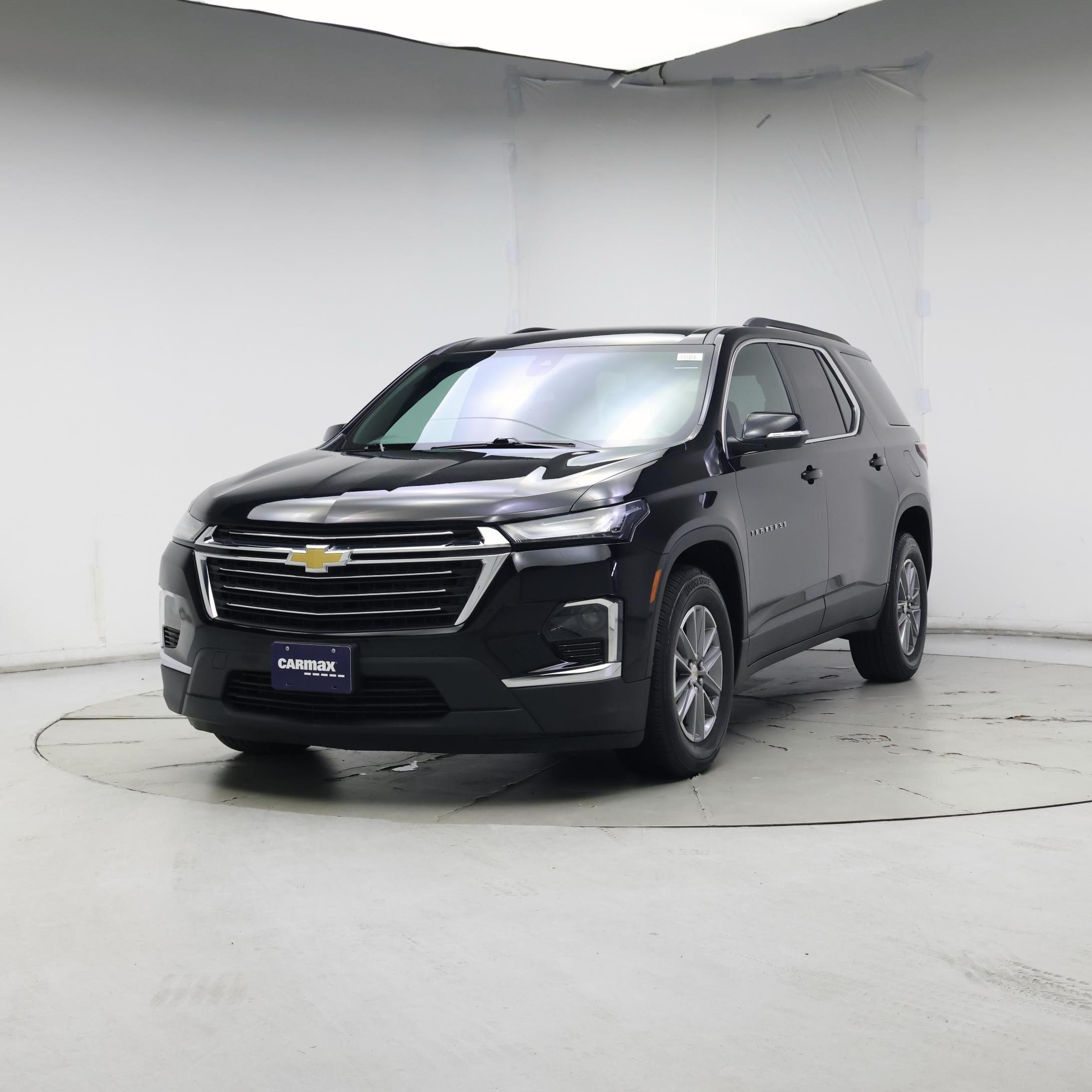 Thumbnail: 2022 Chevrolet Traverse - 4