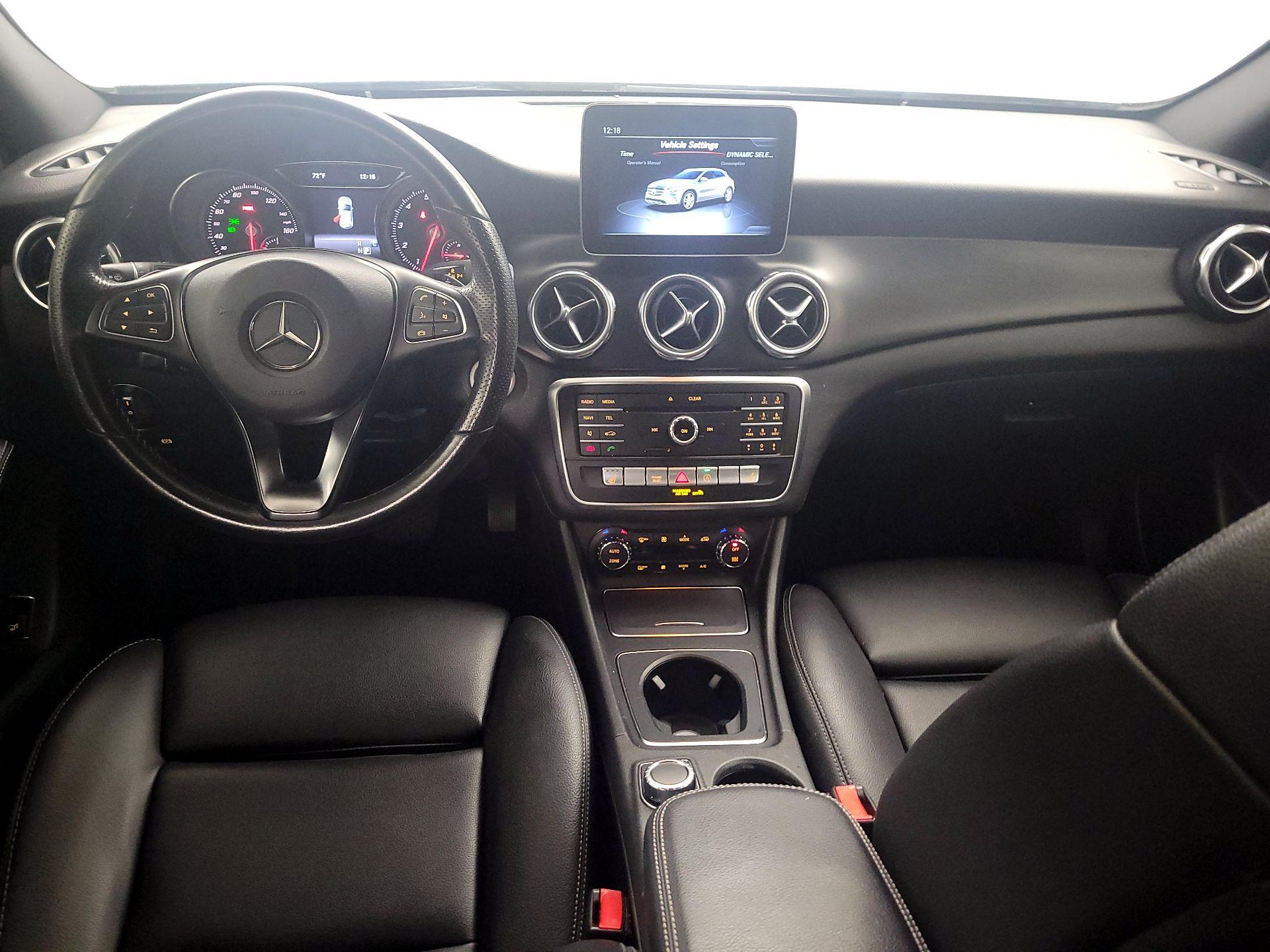 Thumbnail: 2019 Mercedes-Benz GLA - 9