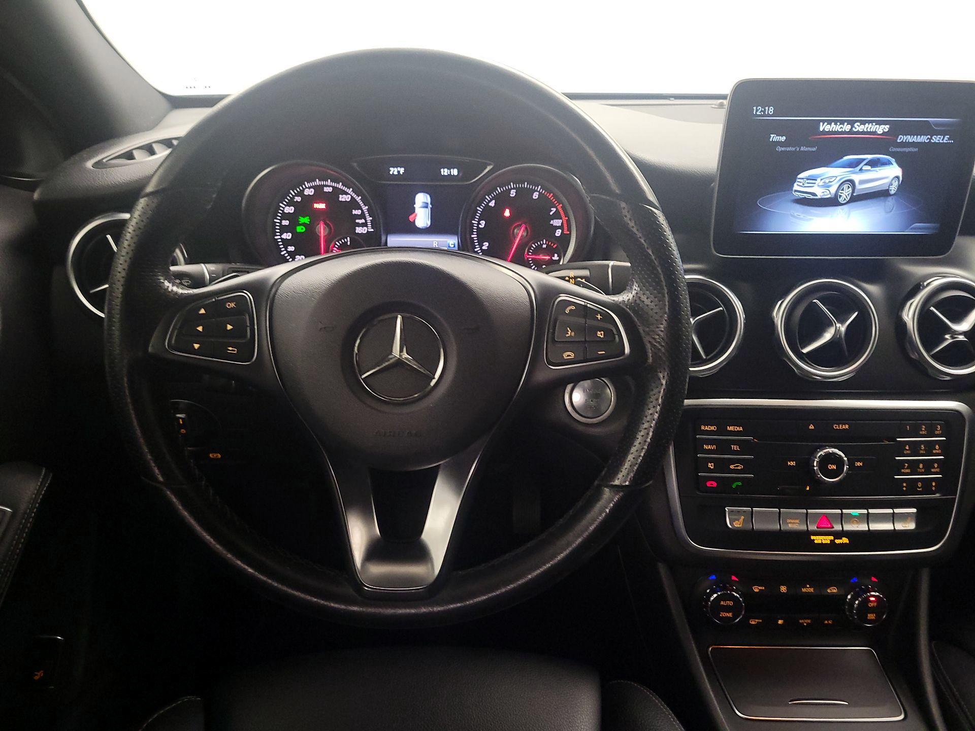 Thumbnail: 2019 Mercedes-Benz GLA - 10