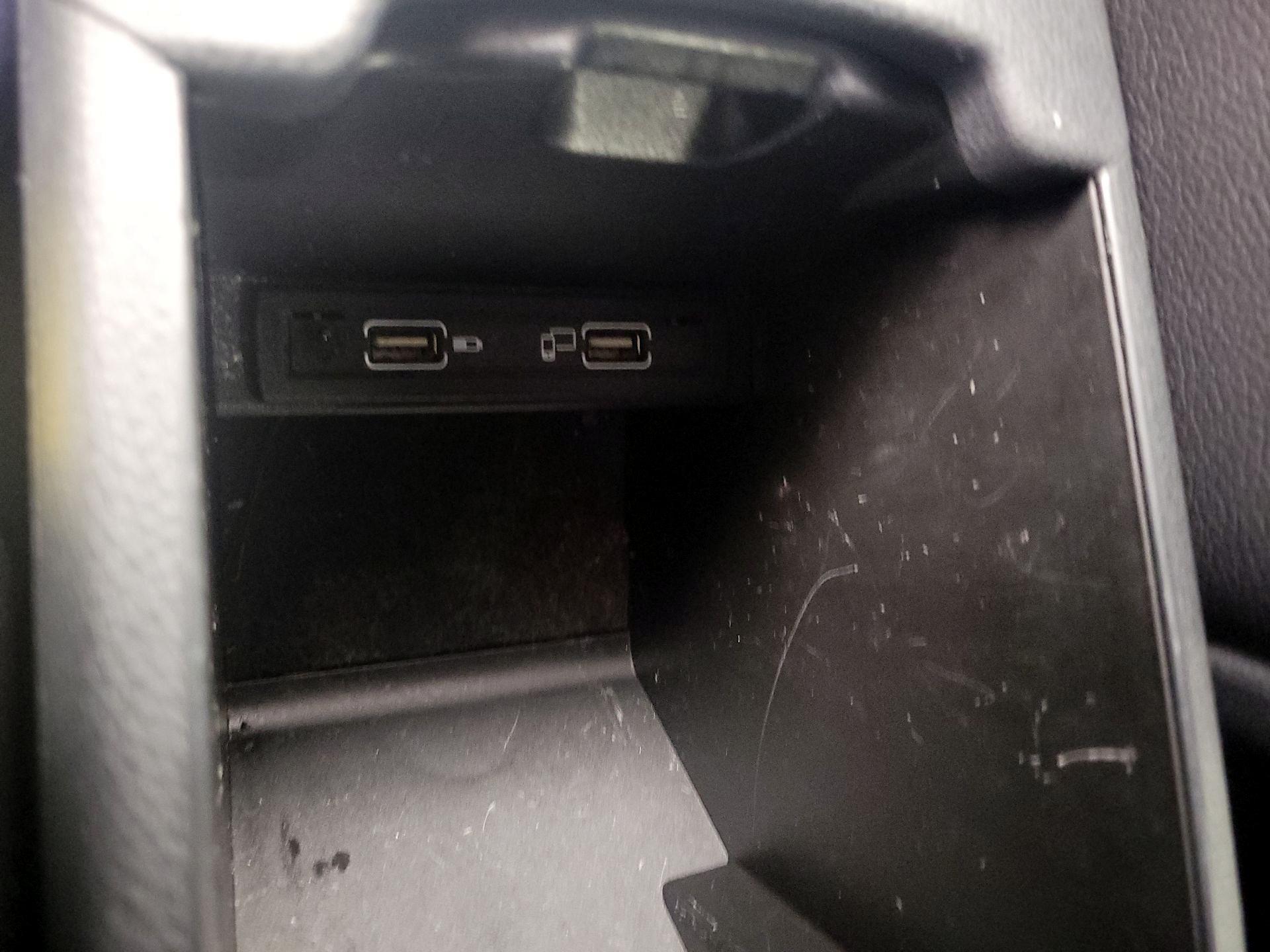 Thumbnail: 2019 Mercedes-Benz GLA - 19