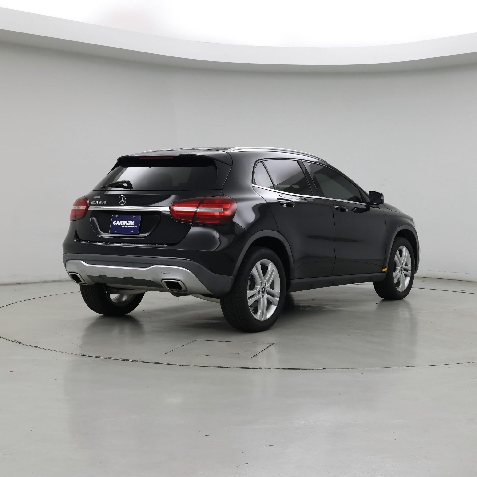 Thumbnail: 2019 Mercedes-Benz GLA - 8