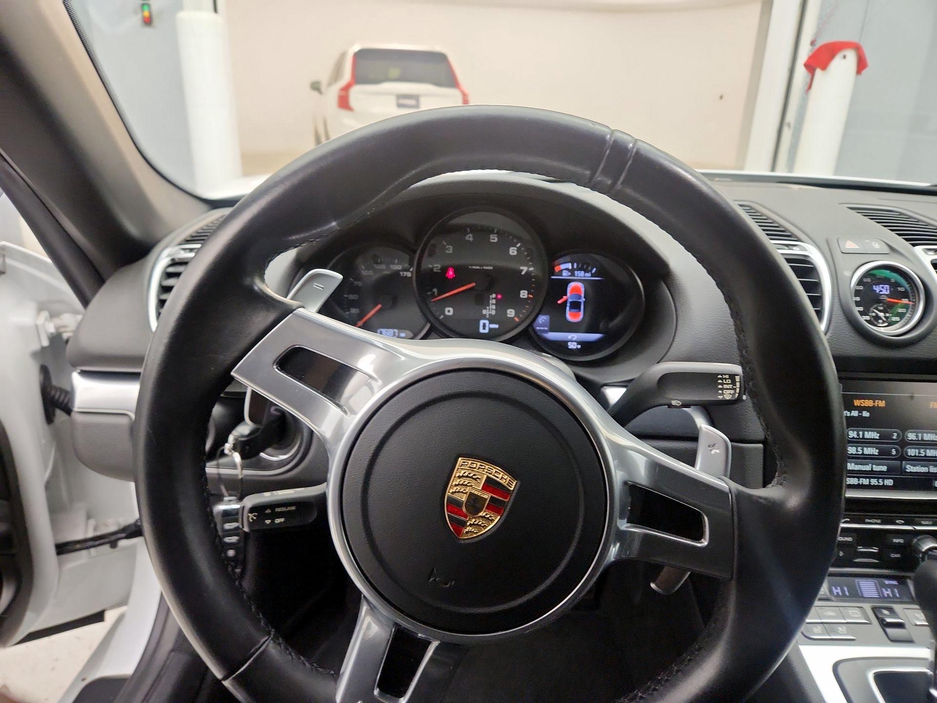 Thumbnail: 2015 Porsche Boxster - 10