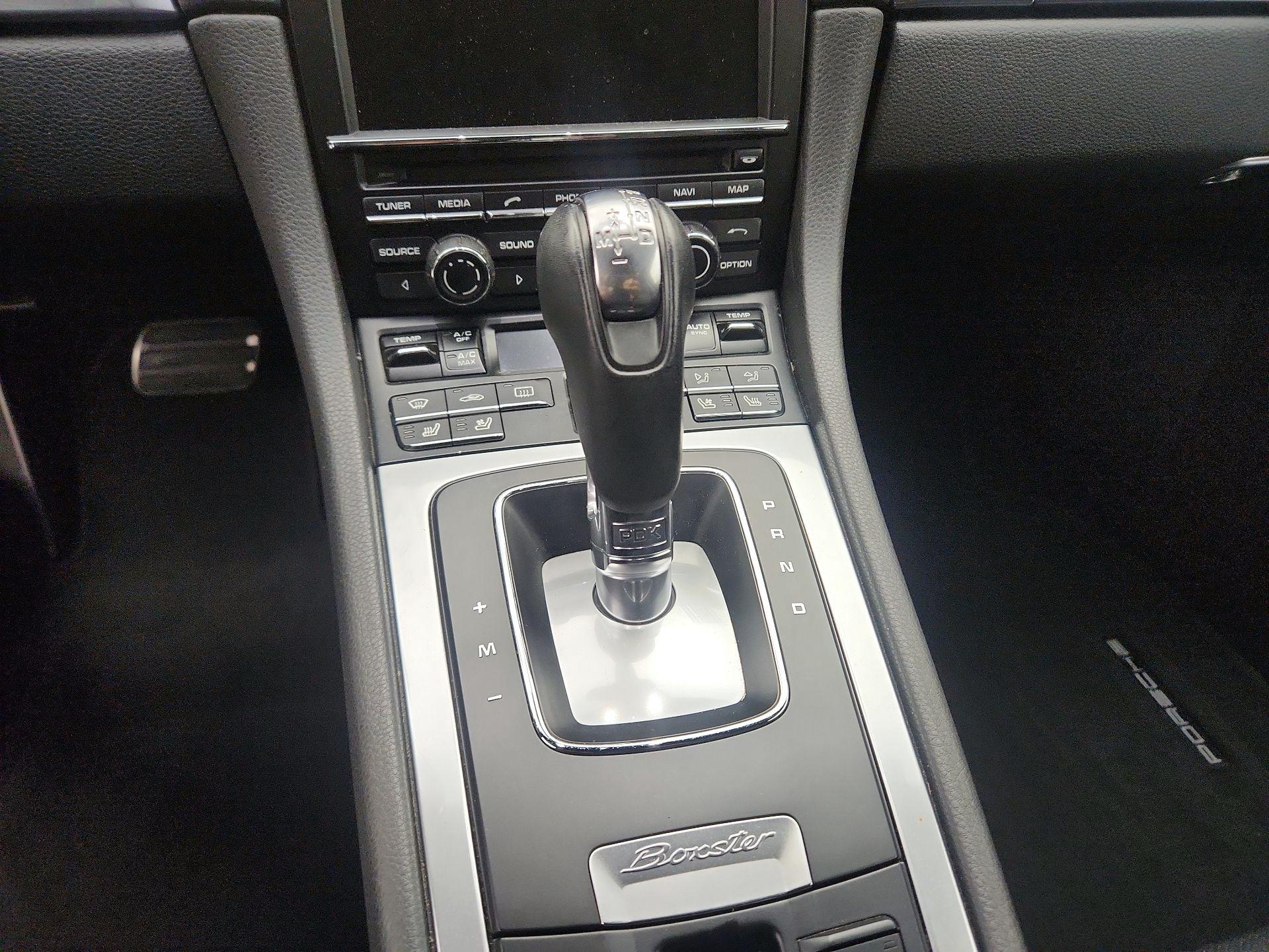 Thumbnail: 2015 Porsche Boxster - 16