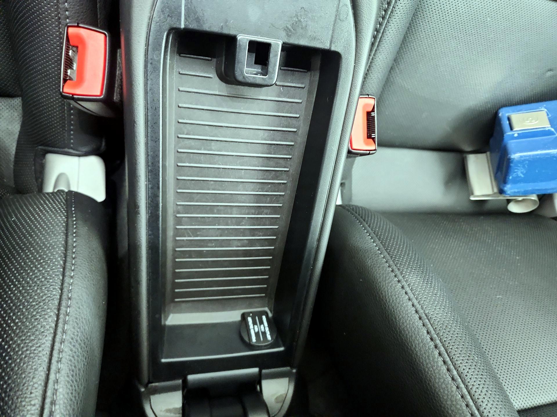 Thumbnail: 2015 Porsche Boxster - 17