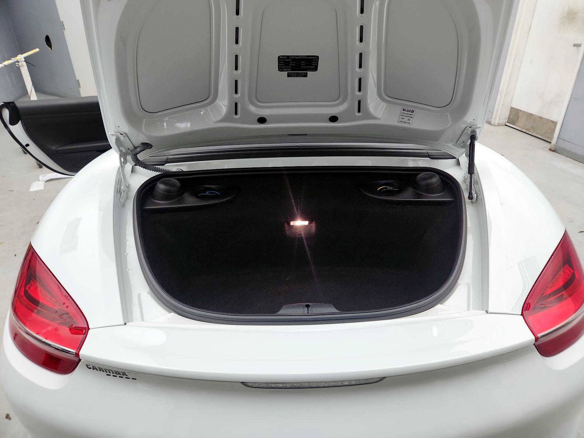 Thumbnail: 2015 Porsche Boxster - 18